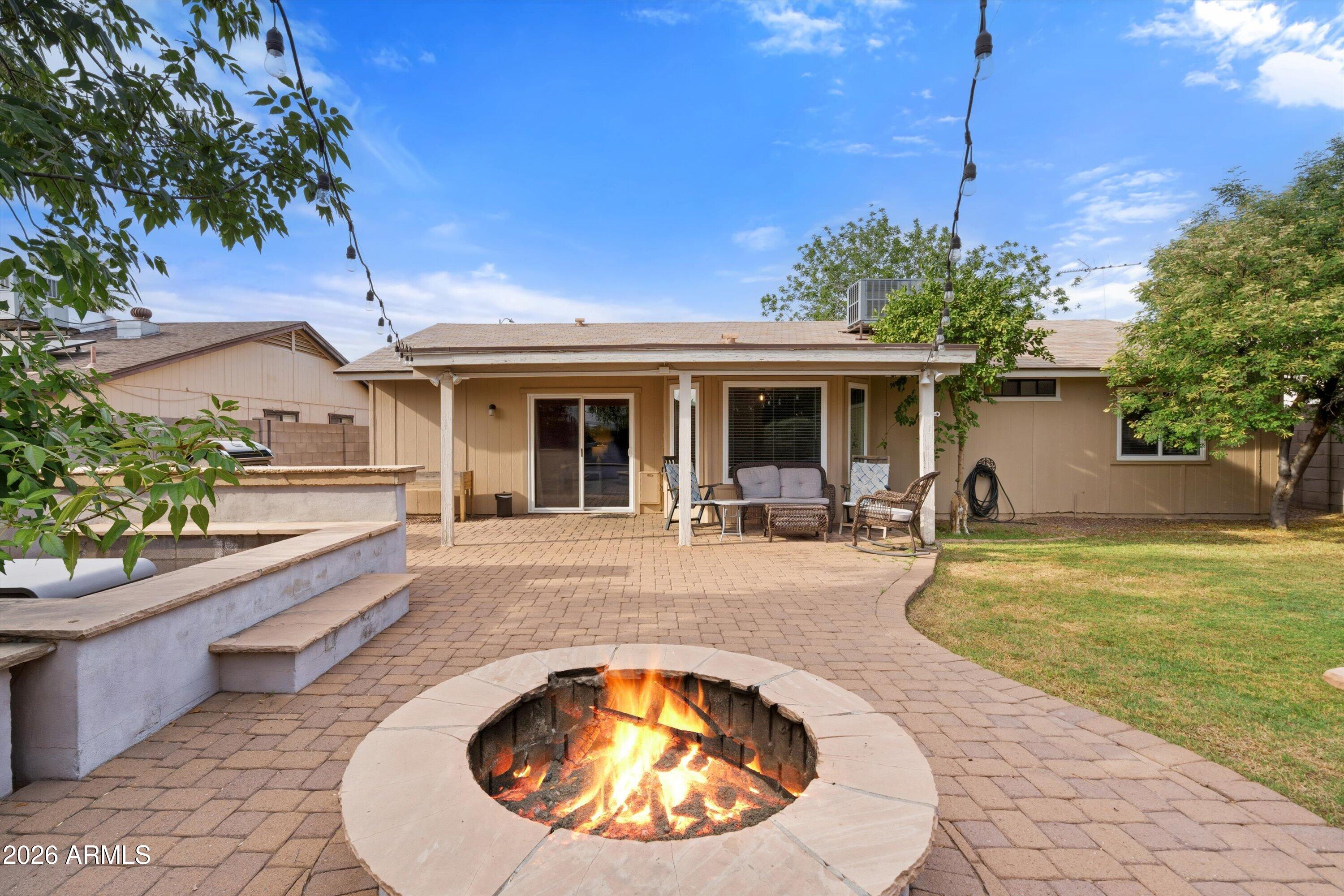 3133 E JOHN CABOT Drive