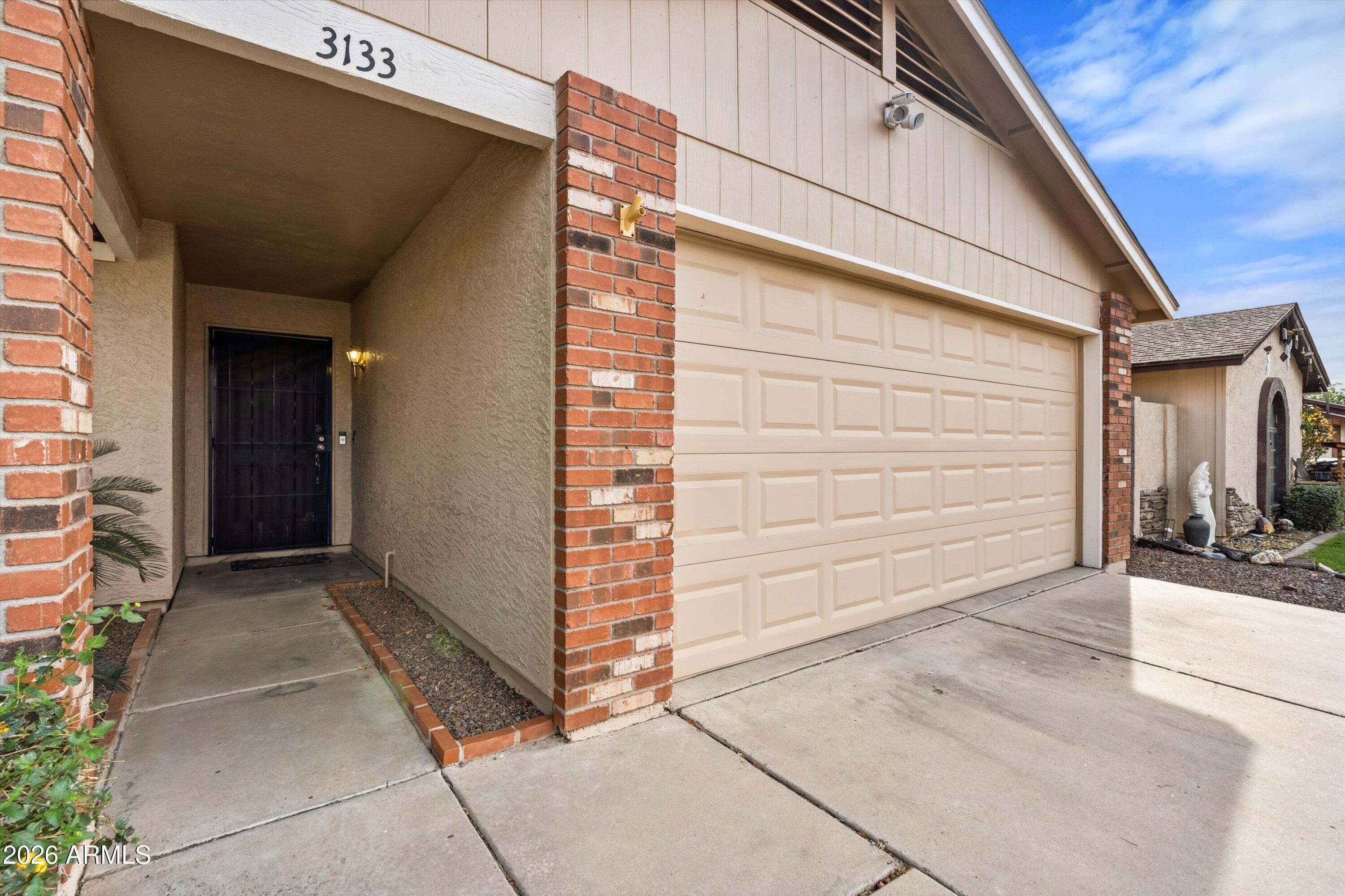 3133 E JOHN CABOT Drive