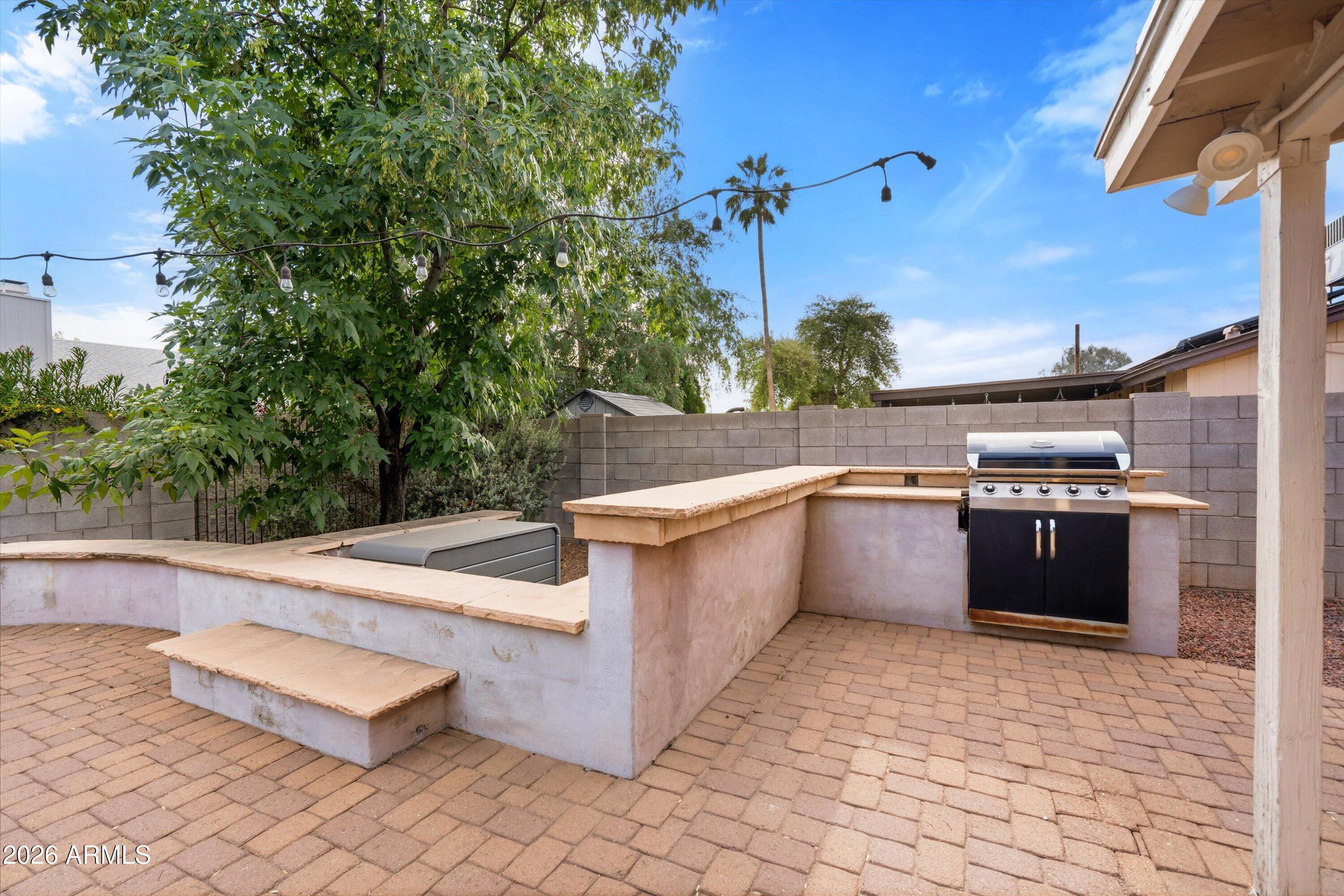 3133 E JOHN CABOT Drive