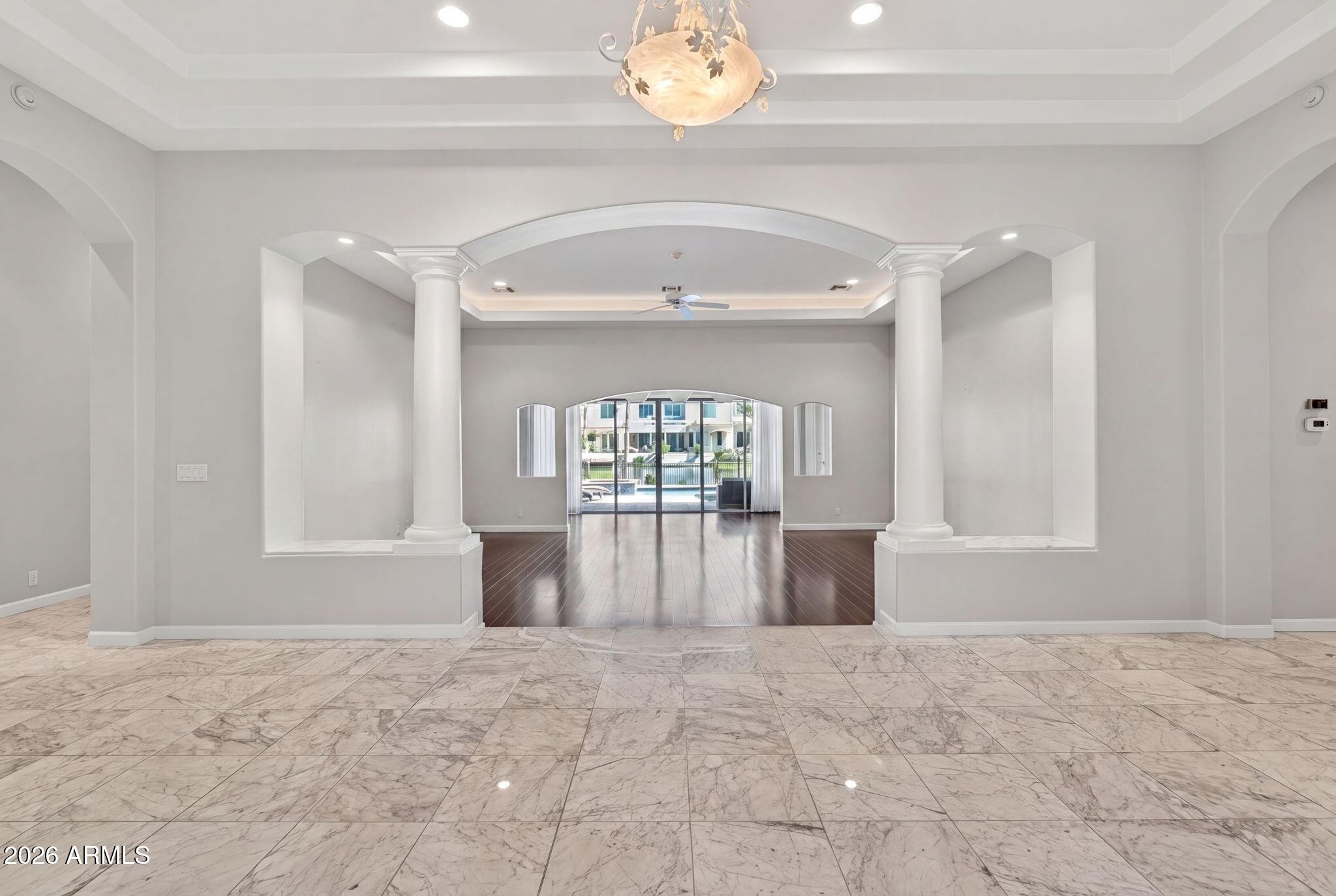 1318 E TREASURE COVE Drive