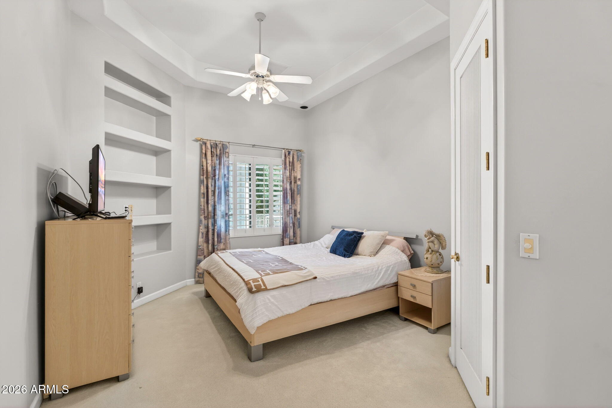 1318 E TREASURE COVE Drive