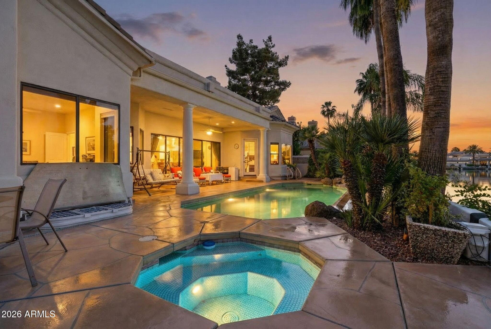 1318 E TREASURE COVE Drive