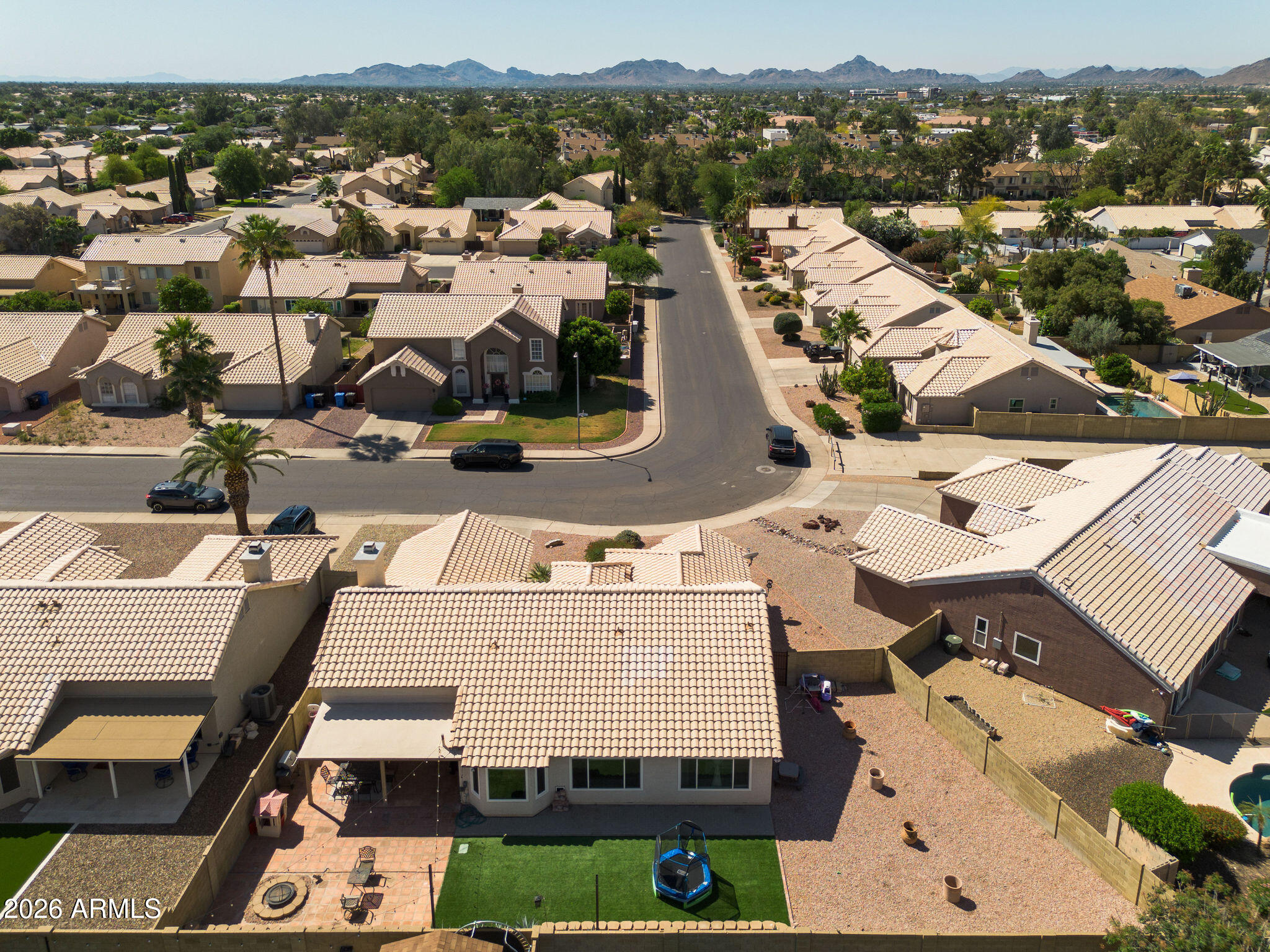 4102 E SIESTA Lane