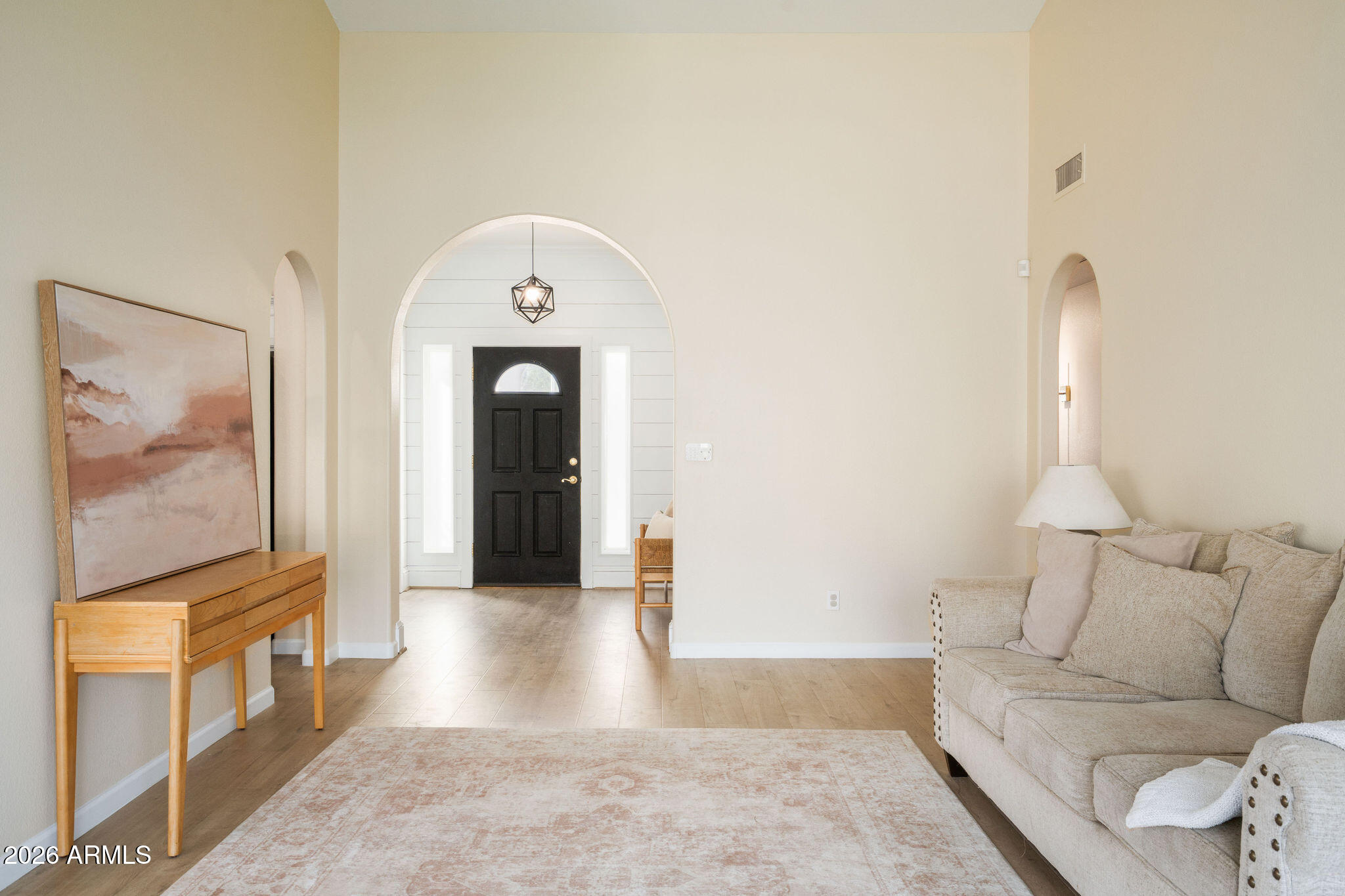4102 E SIESTA Lane