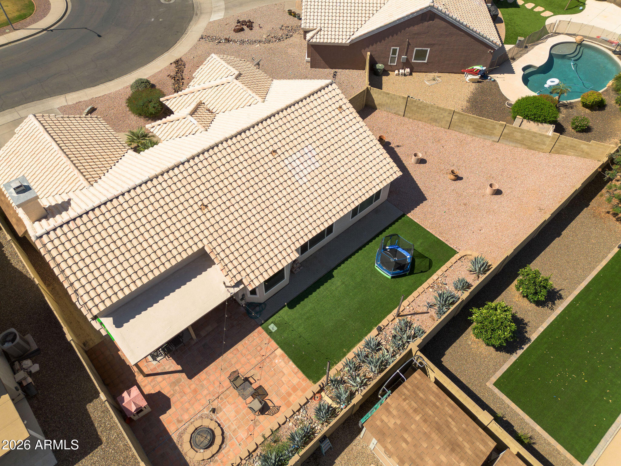 4102 E SIESTA Lane