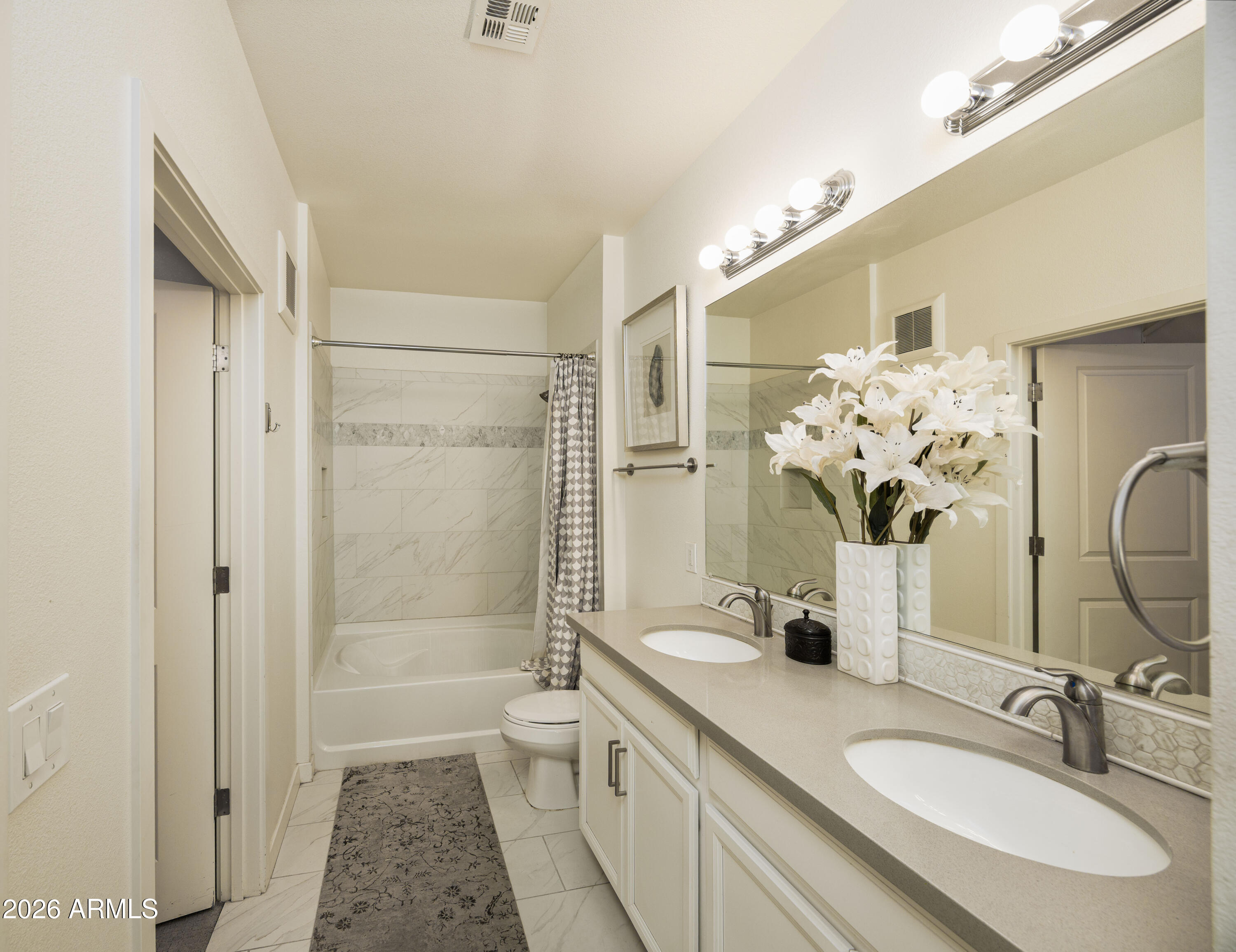 2511 W QUEEN CREEK Road 232