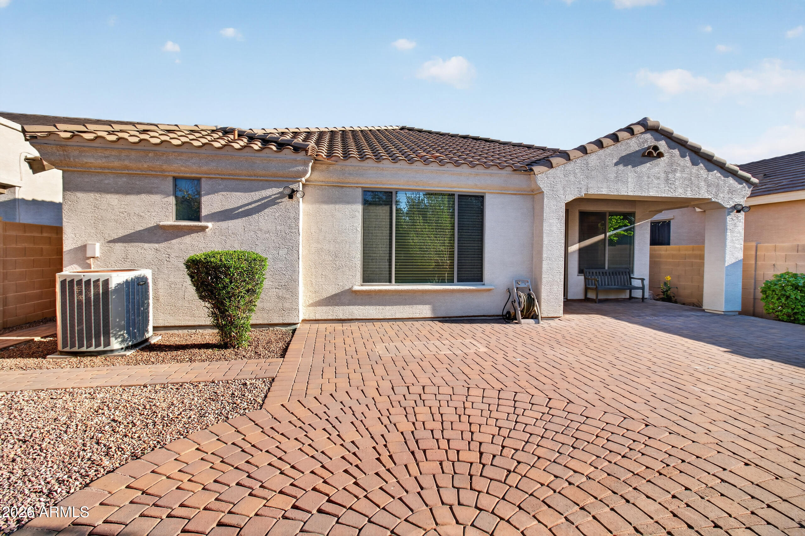 130 W HACKBERRY Drive