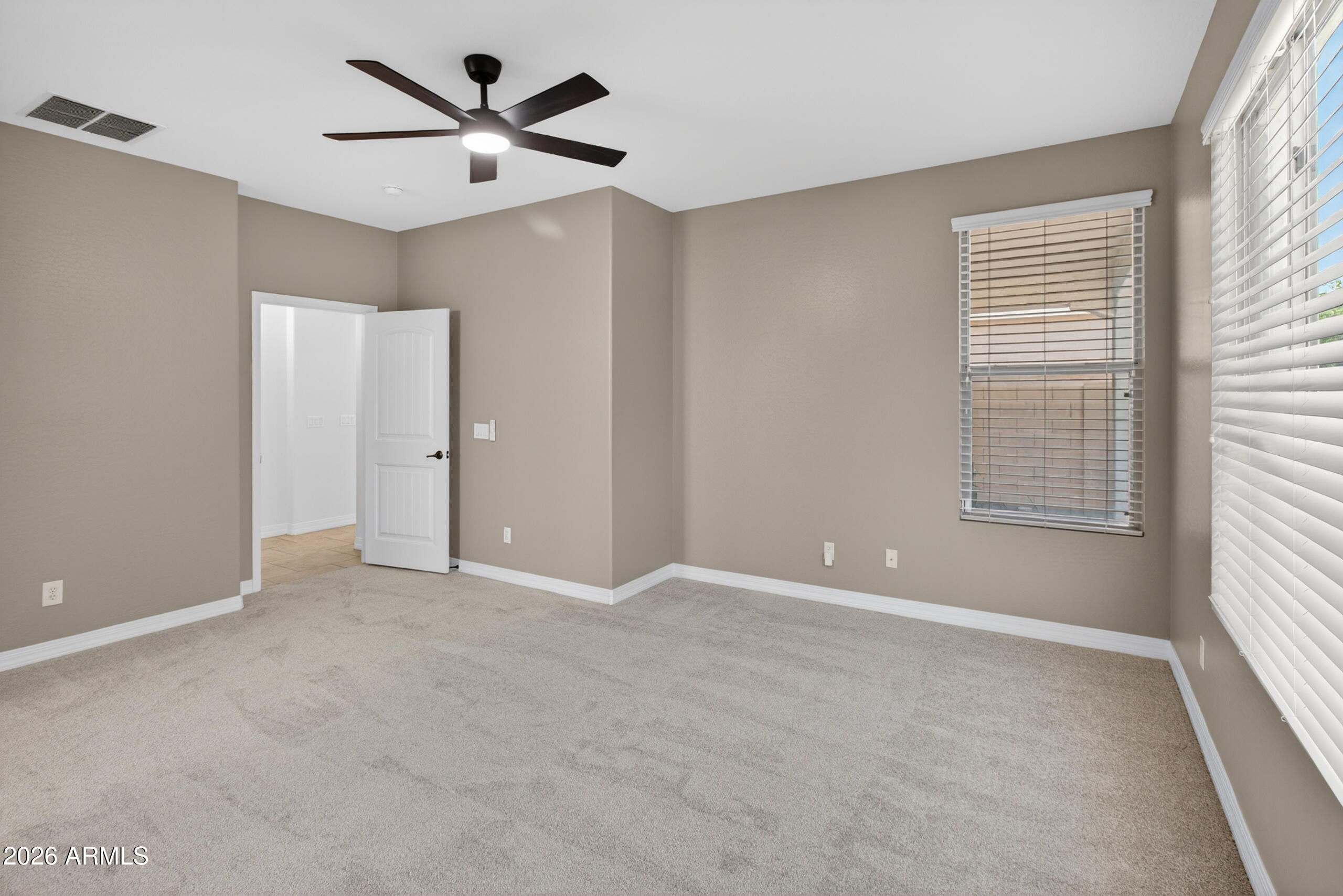 130 W HACKBERRY Drive