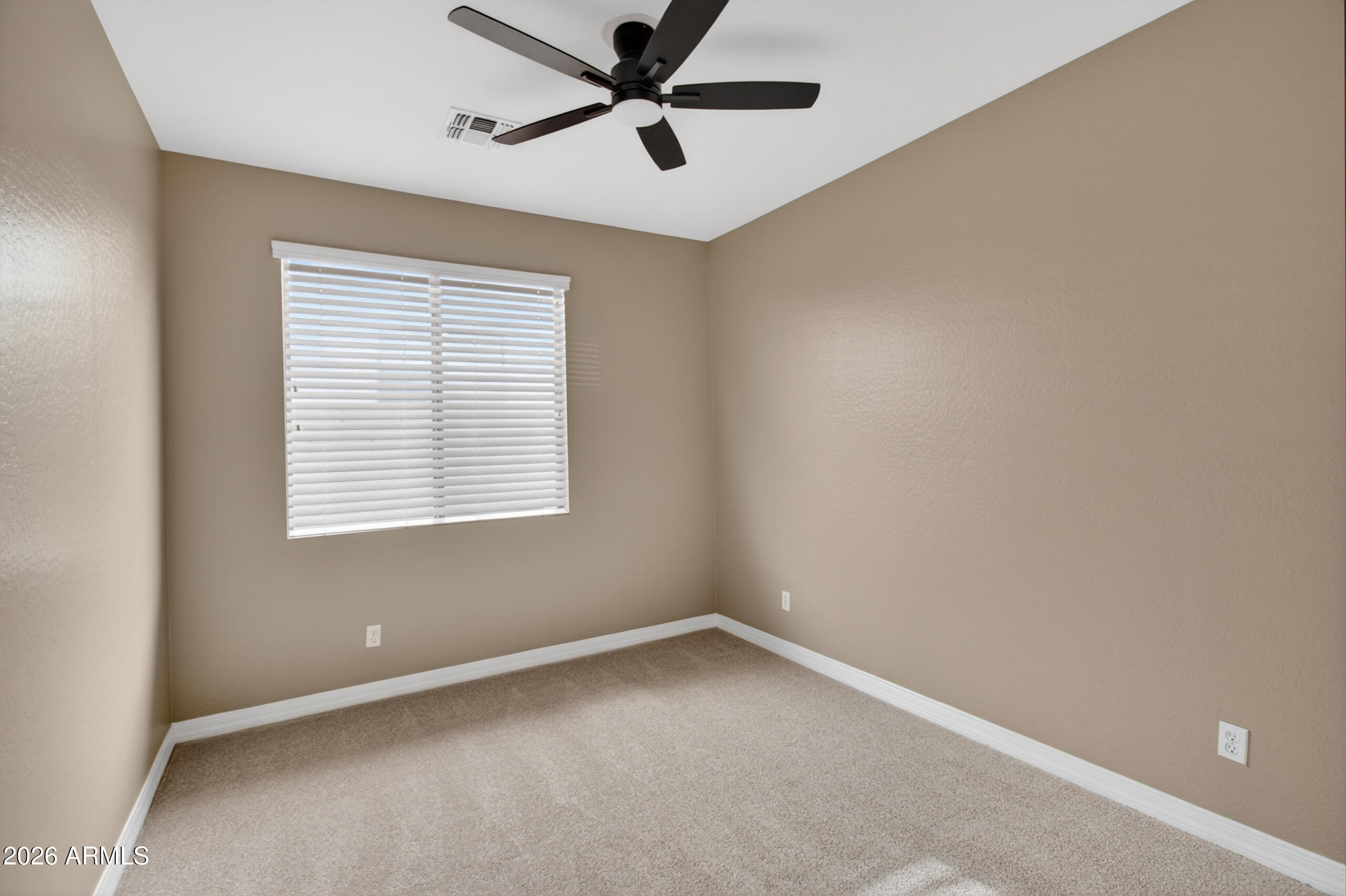 130 W HACKBERRY Drive