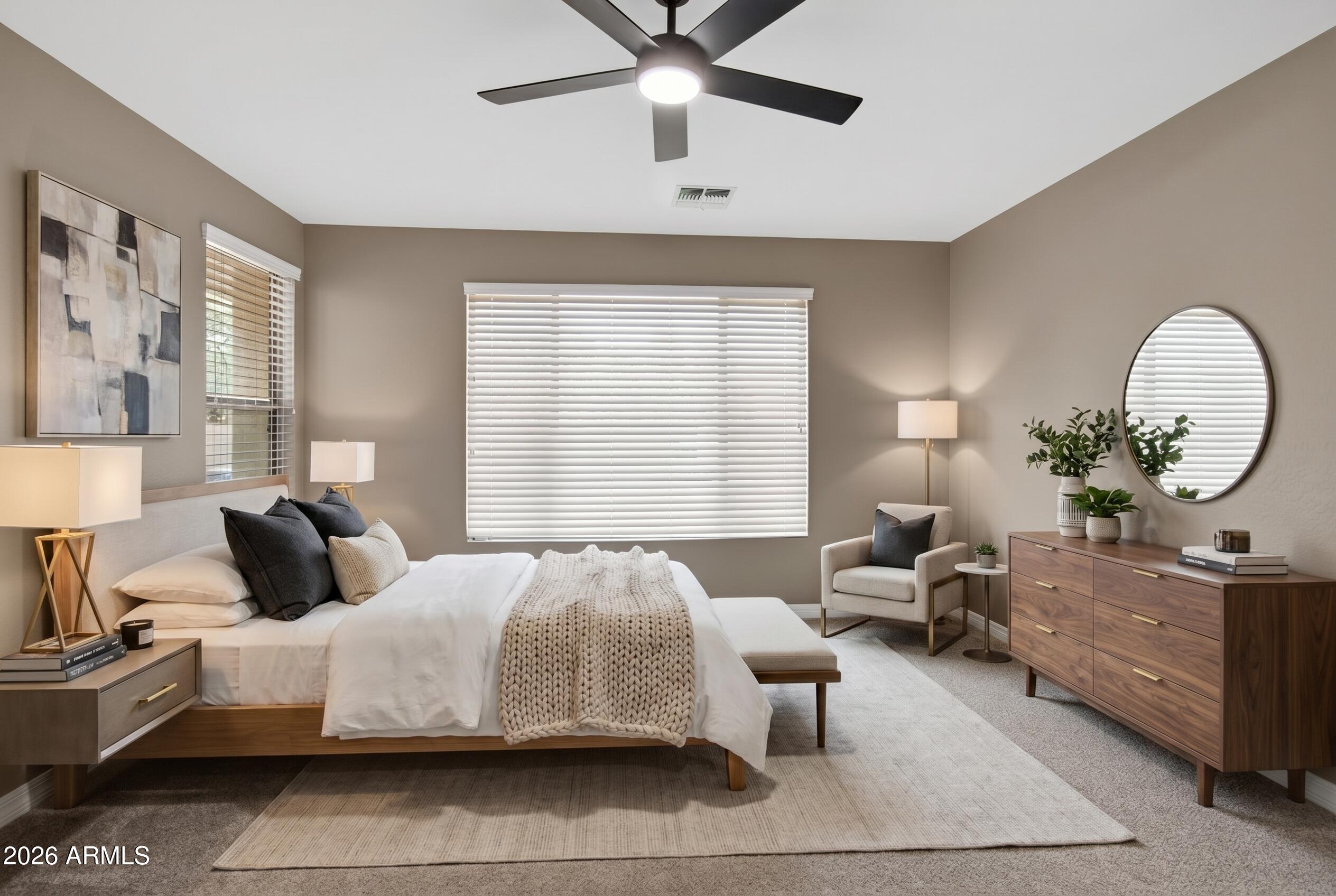130 W HACKBERRY Drive