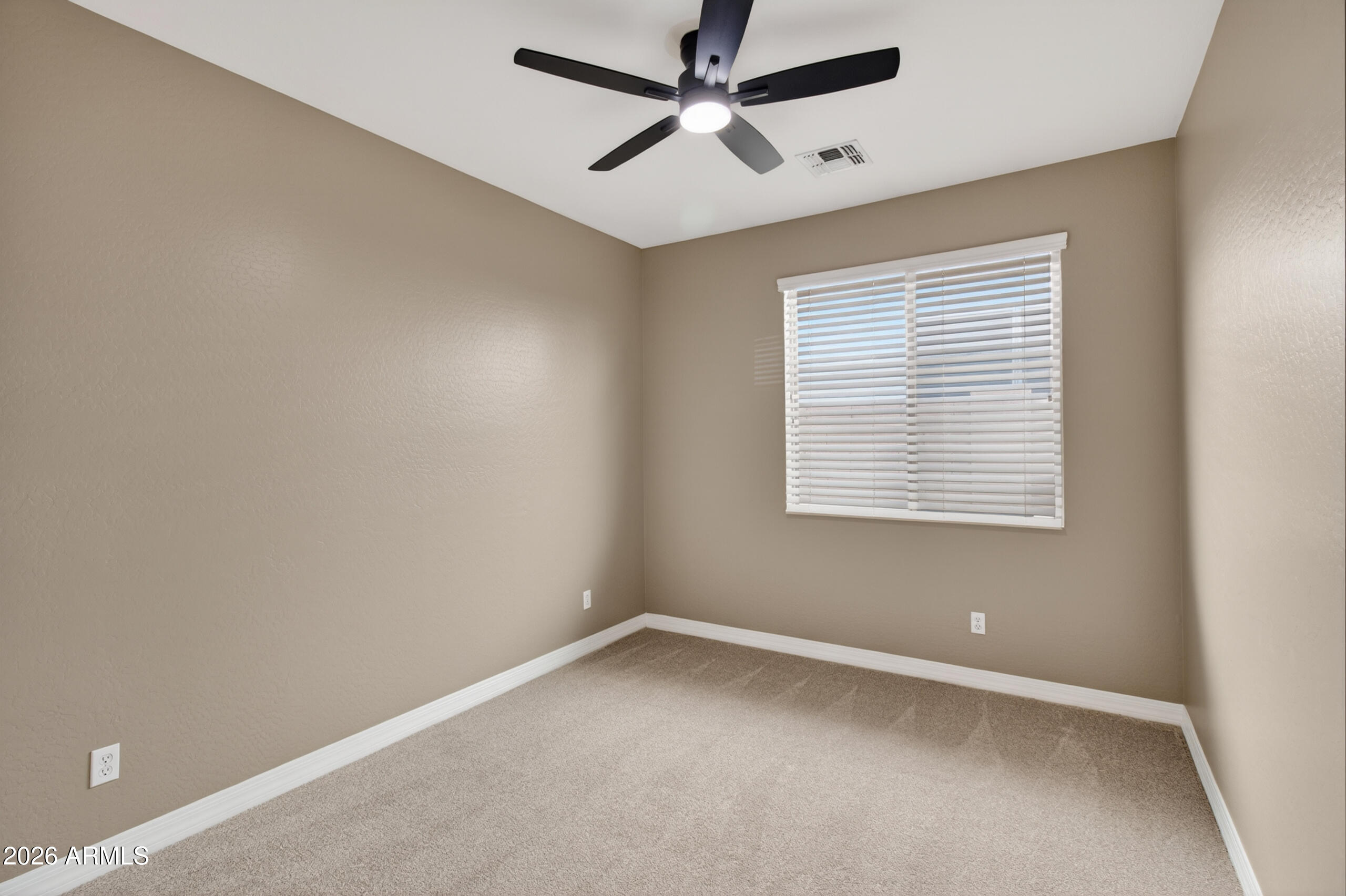 130 W HACKBERRY Drive