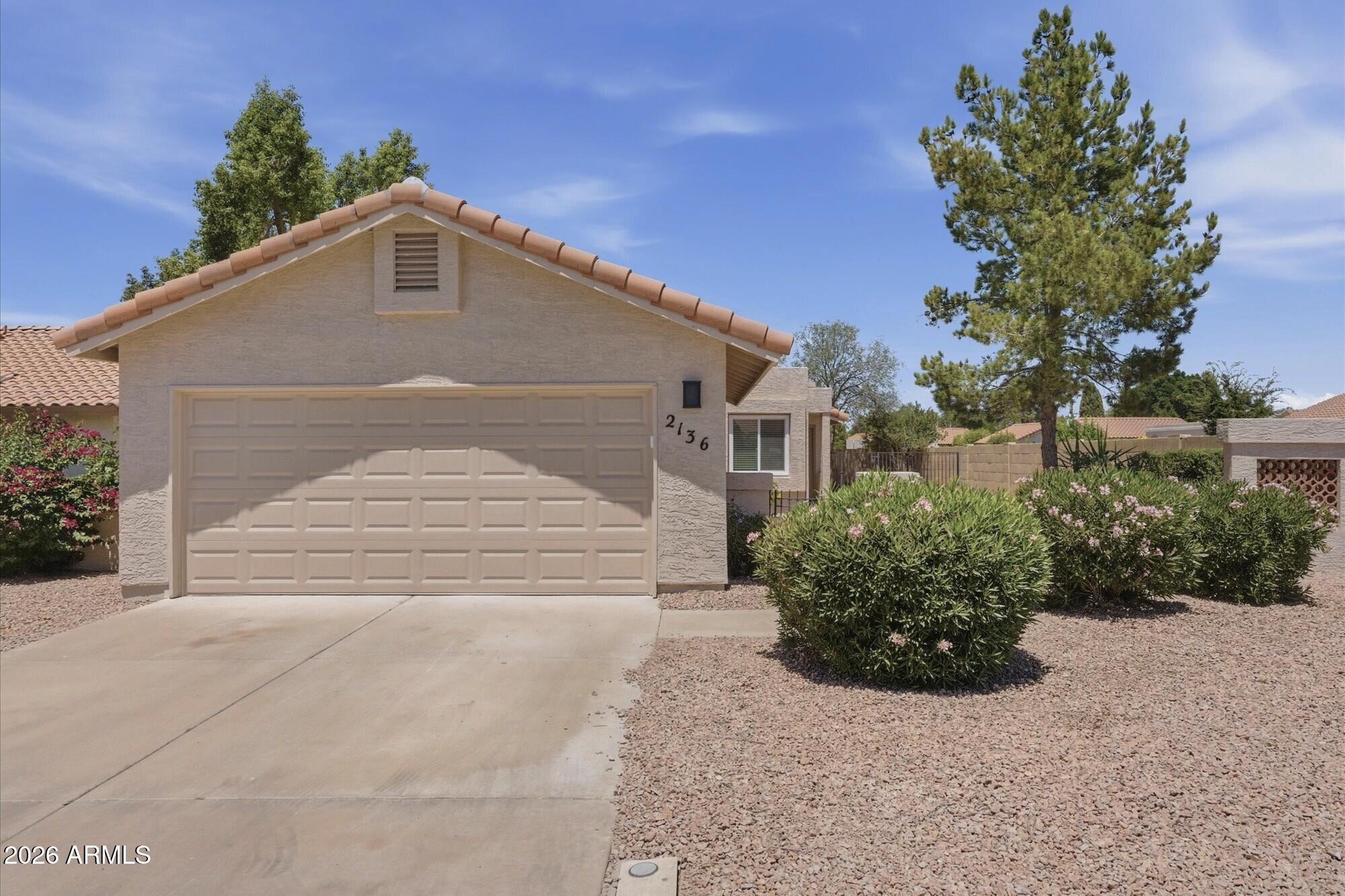 2136 W IRONWOOD Drive