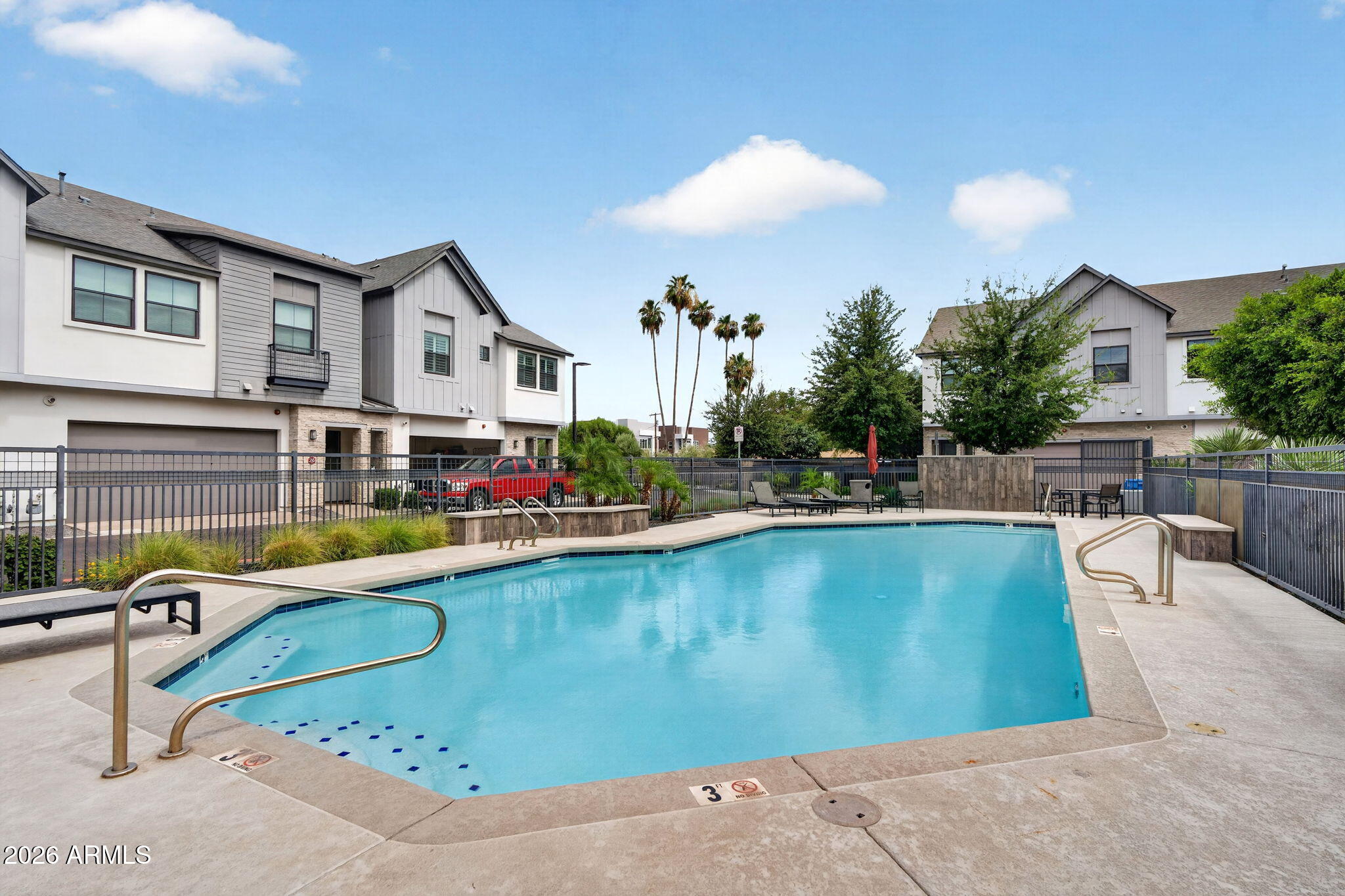 3200 N 39TH Street 17