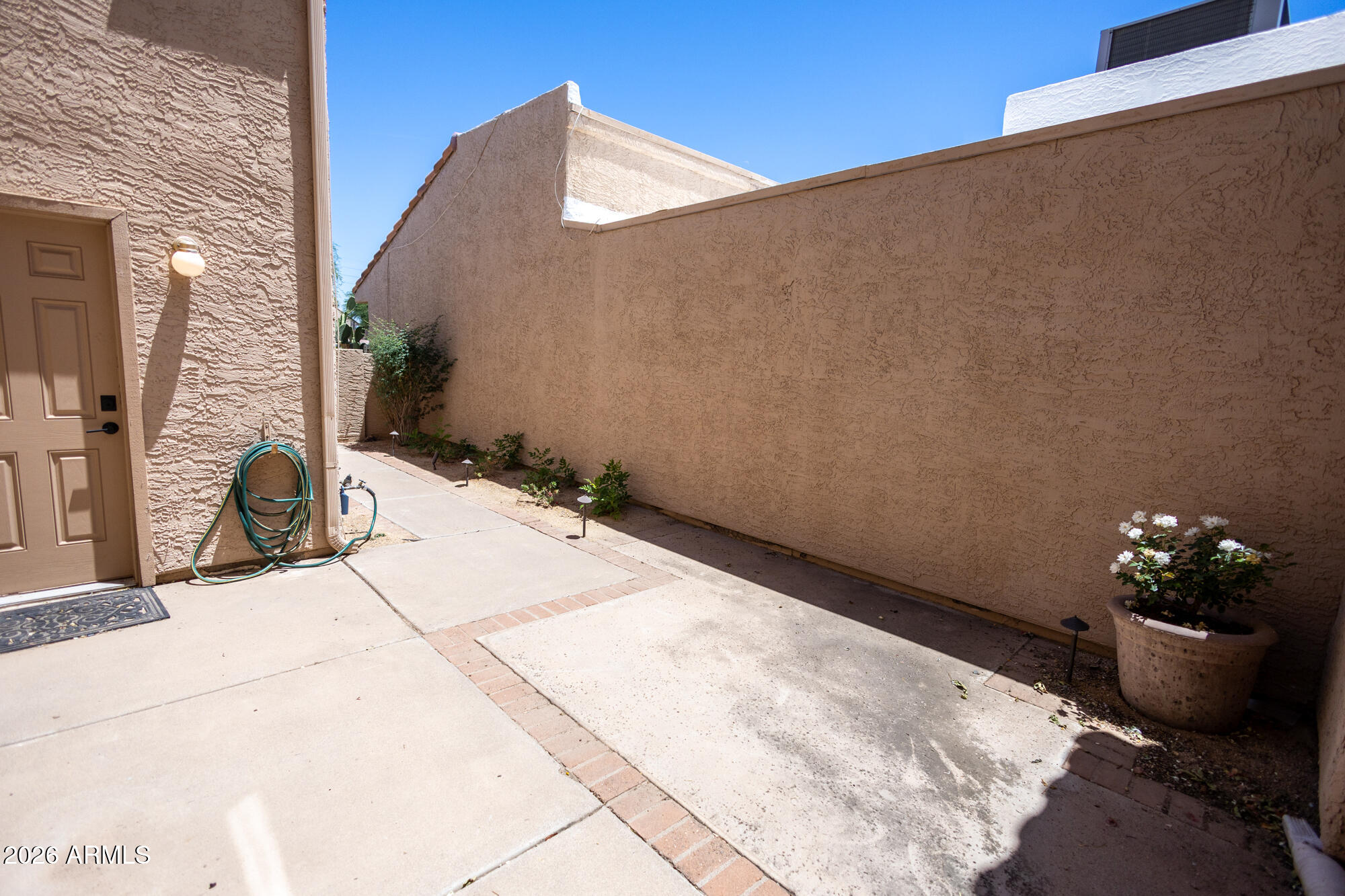 335 E BLUEBELL Lane