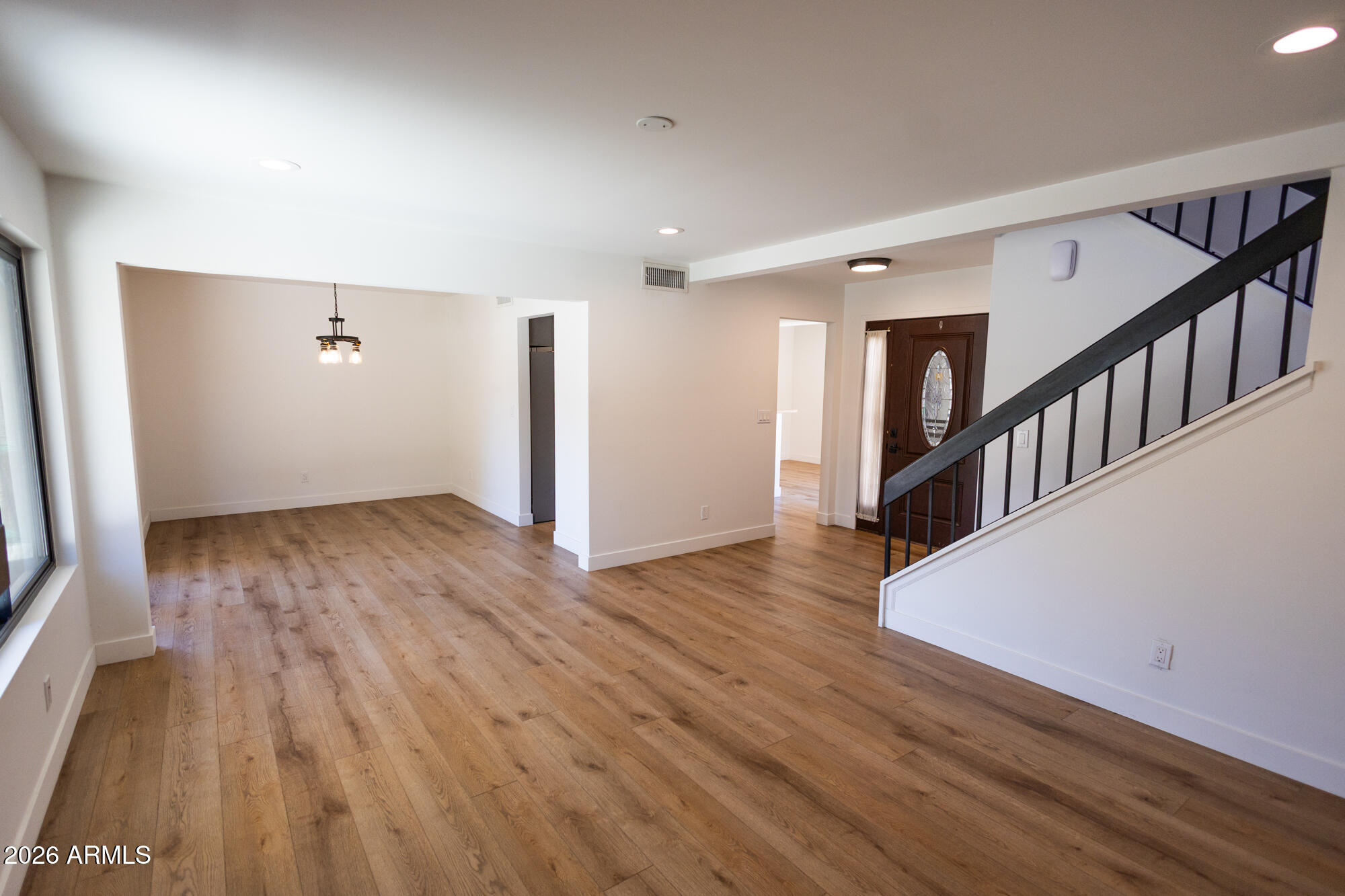 335 E BLUEBELL Lane