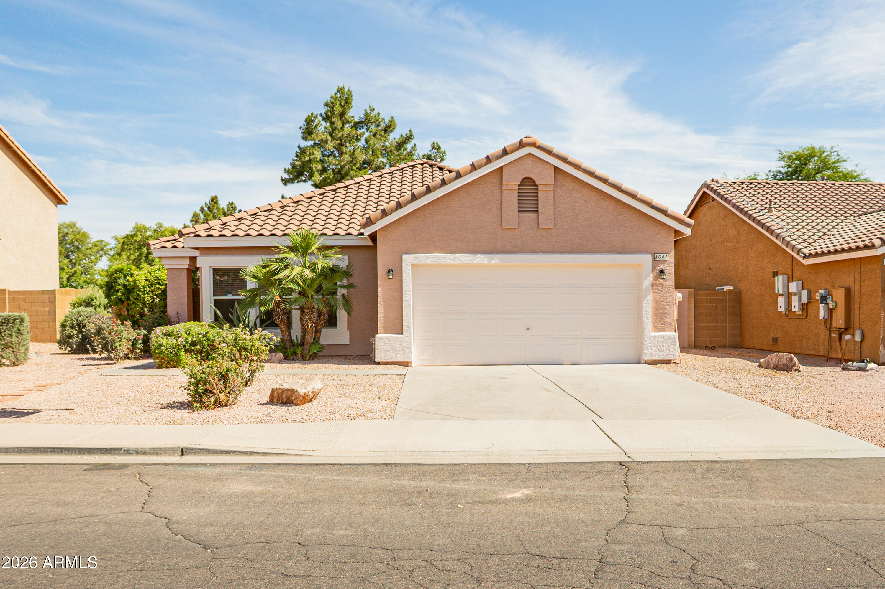 8061 E OBISPO Avenue