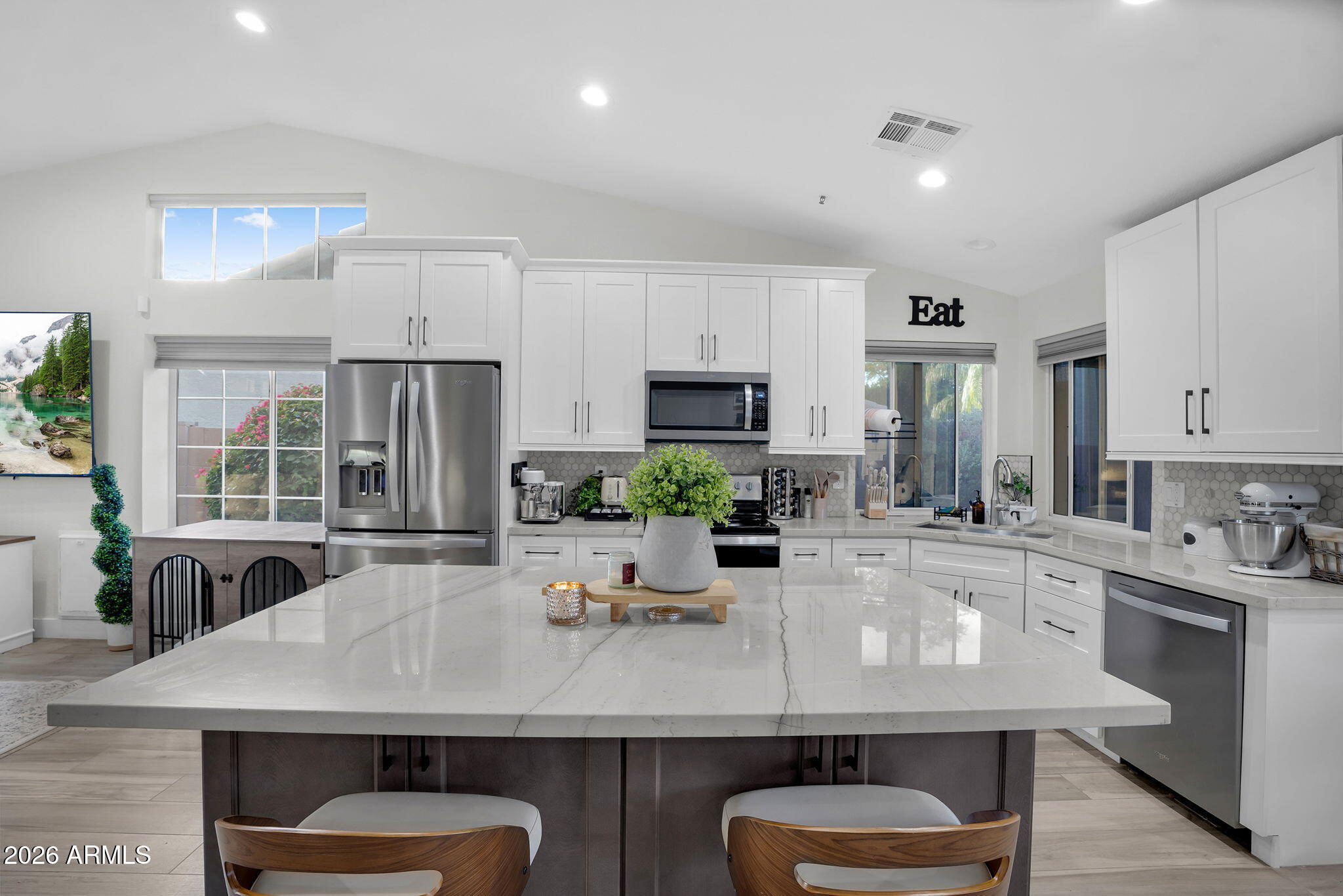 9410 E TOPEKA Drive