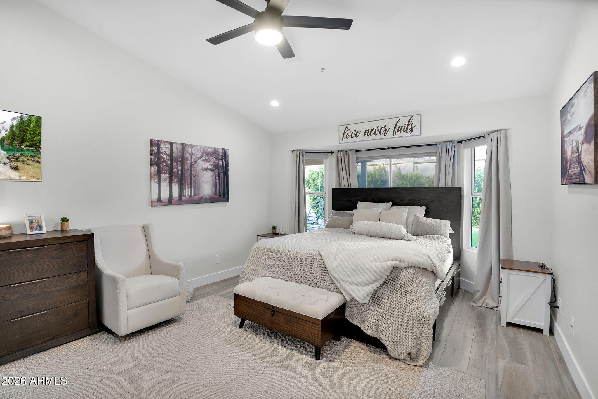 9410 E TOPEKA Drive