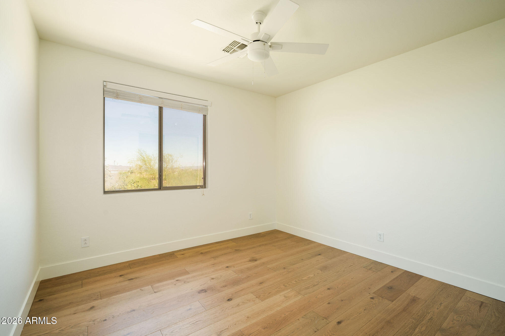 2514 W VIA SAVELLI