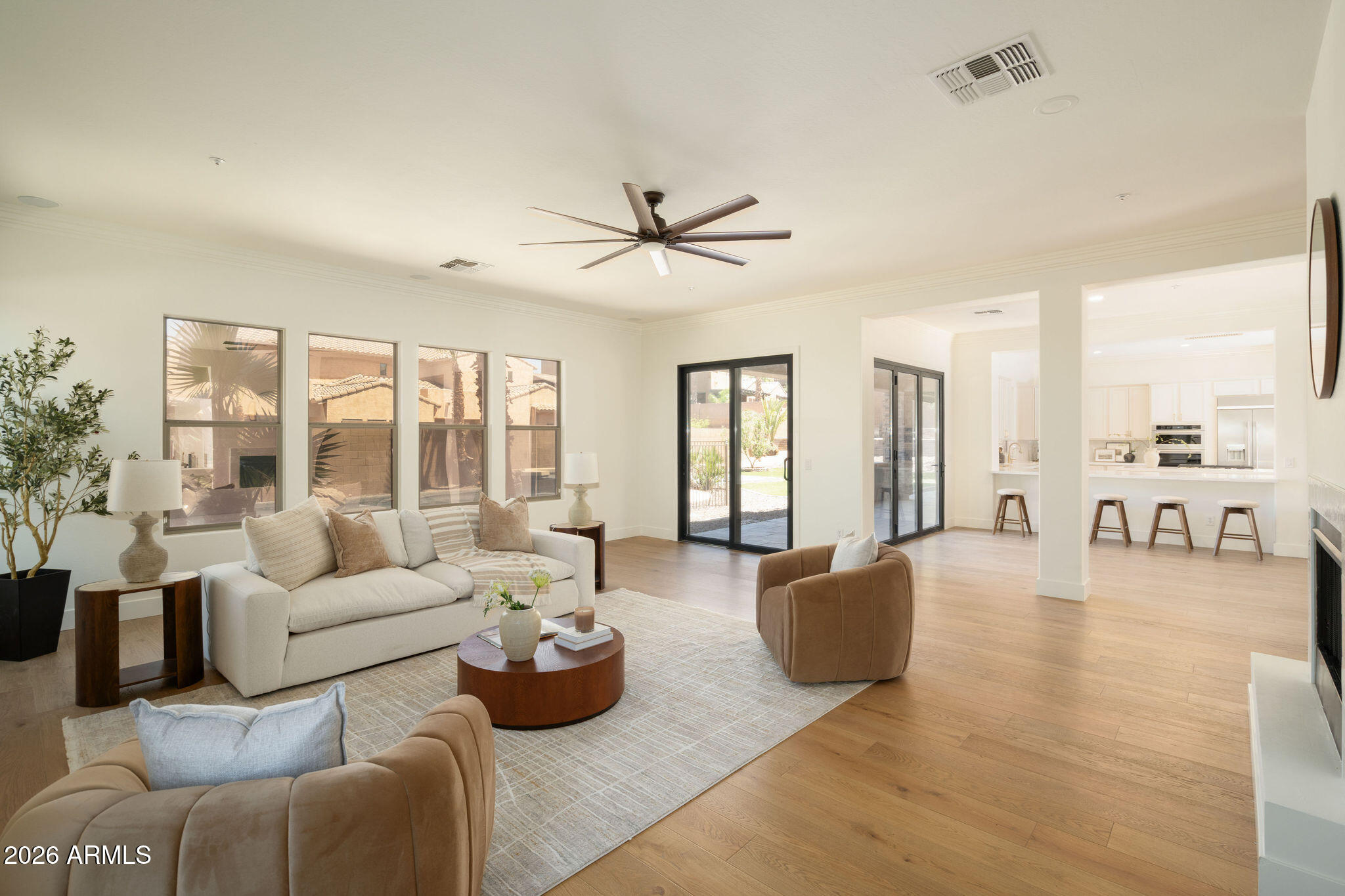 2514 W VIA SAVELLI
