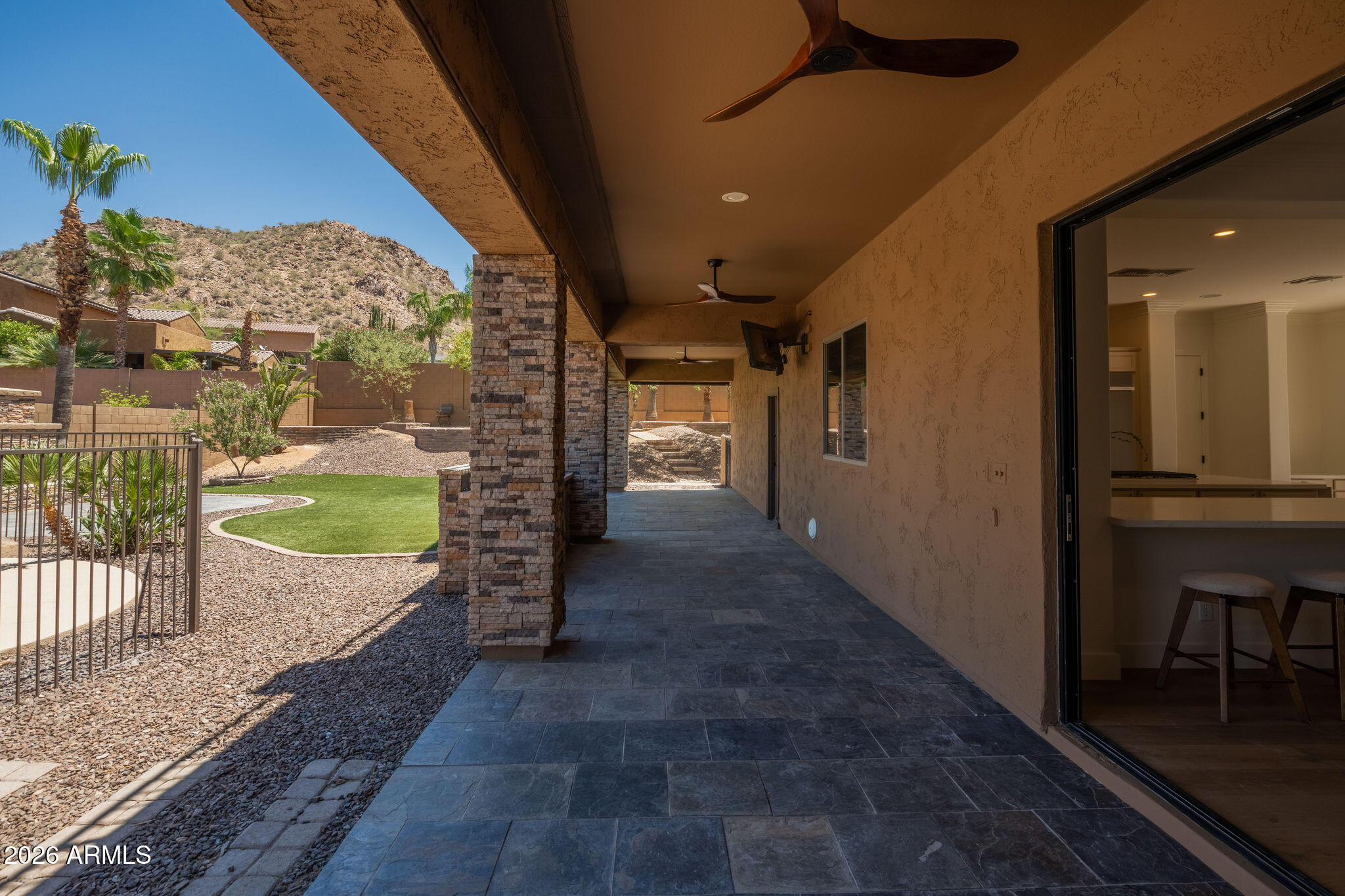 2514 W VIA SAVELLI