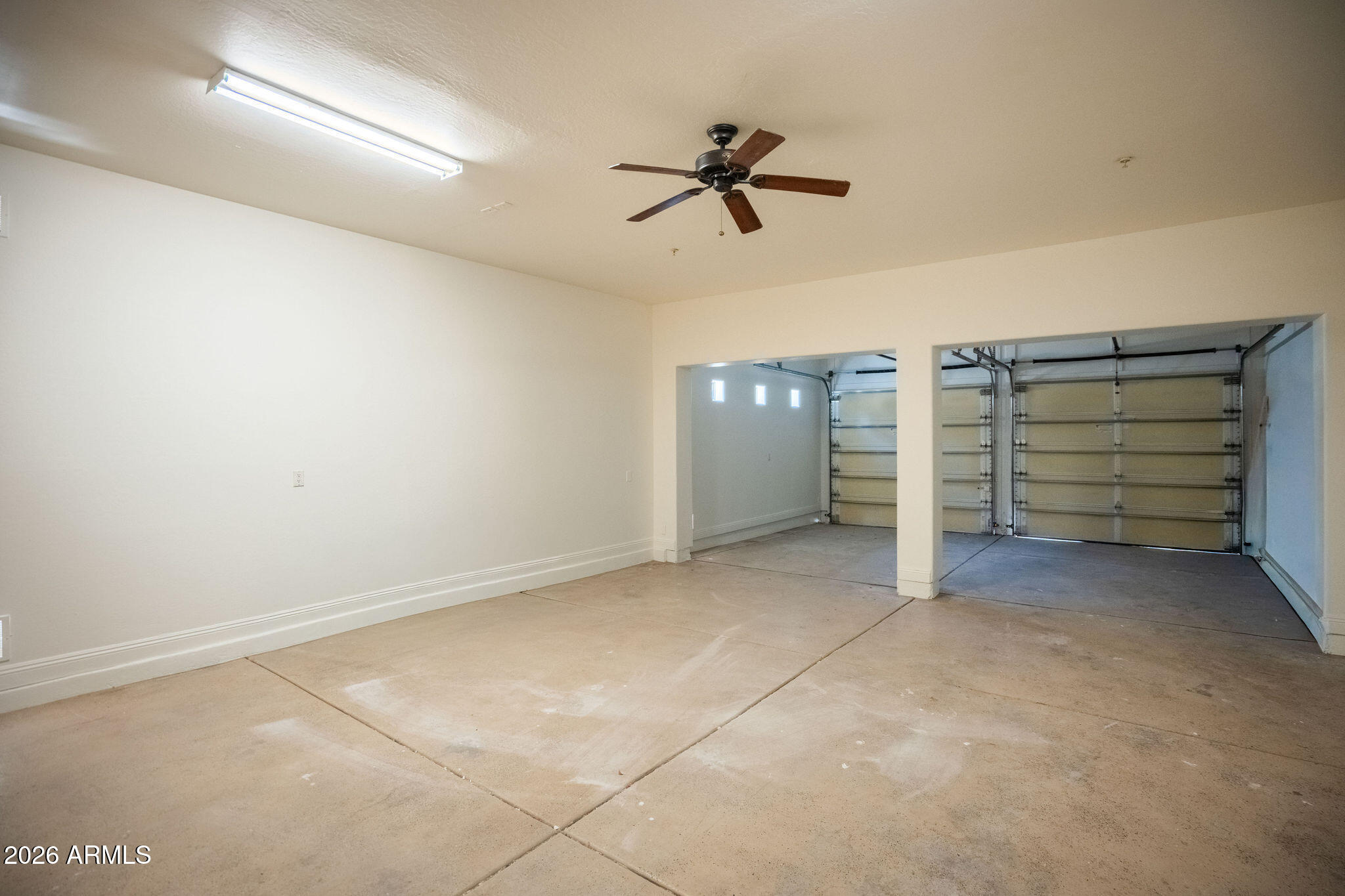 2514 W VIA SAVELLI