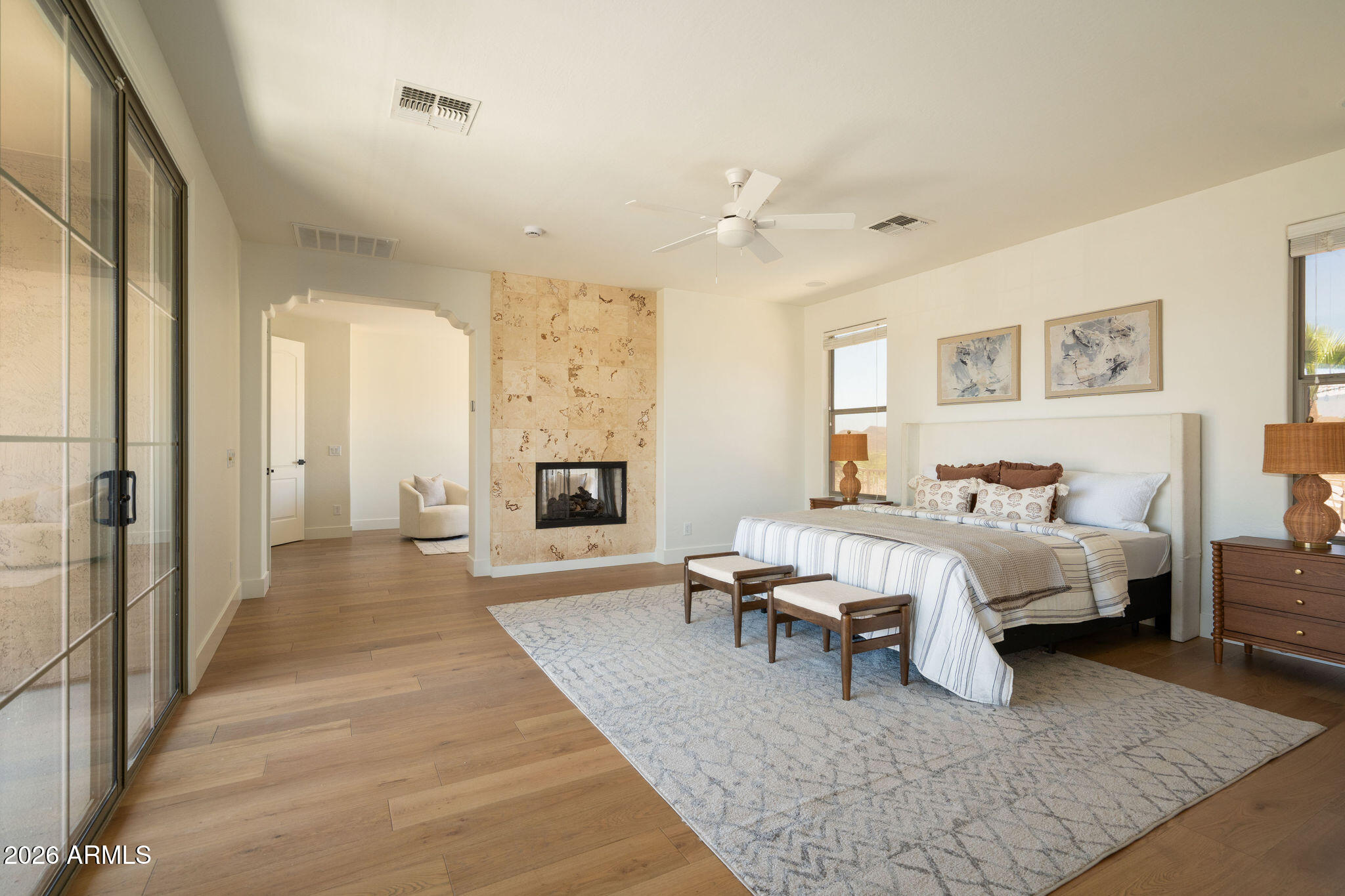 2514 W VIA SAVELLI