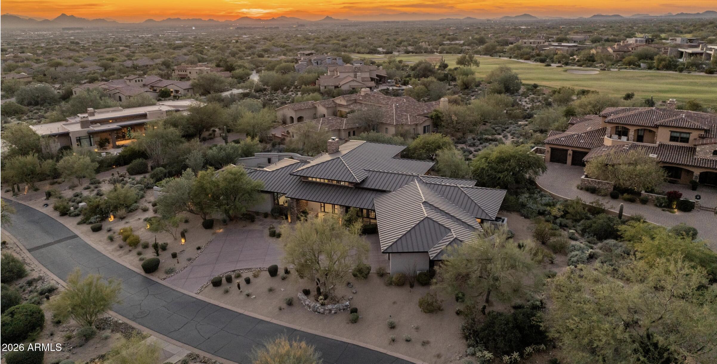 9810 E THOMPSON PEAK Parkway 807