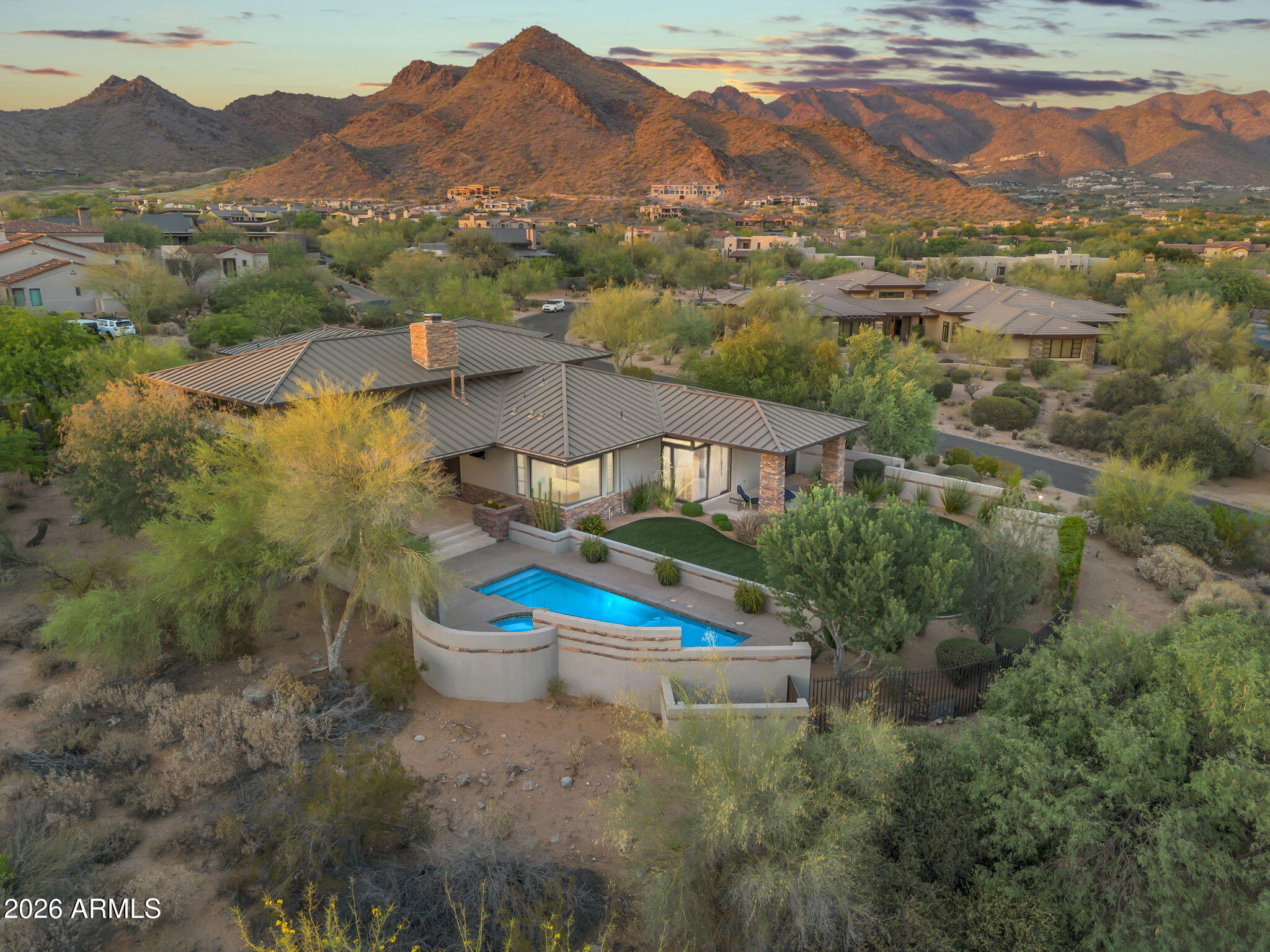 9810 E THOMPSON PEAK Parkway 807