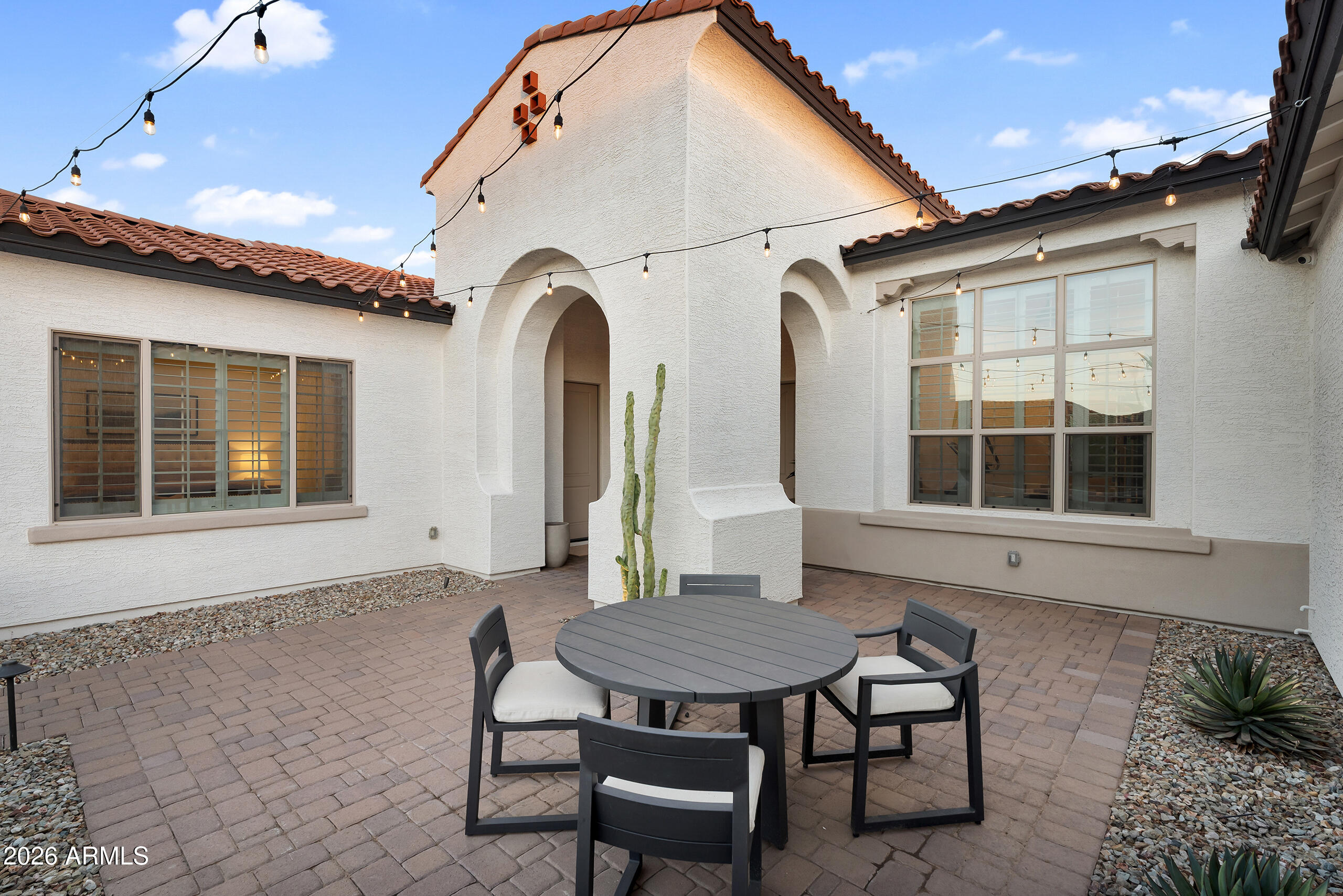 3939 E ENCANTO Street