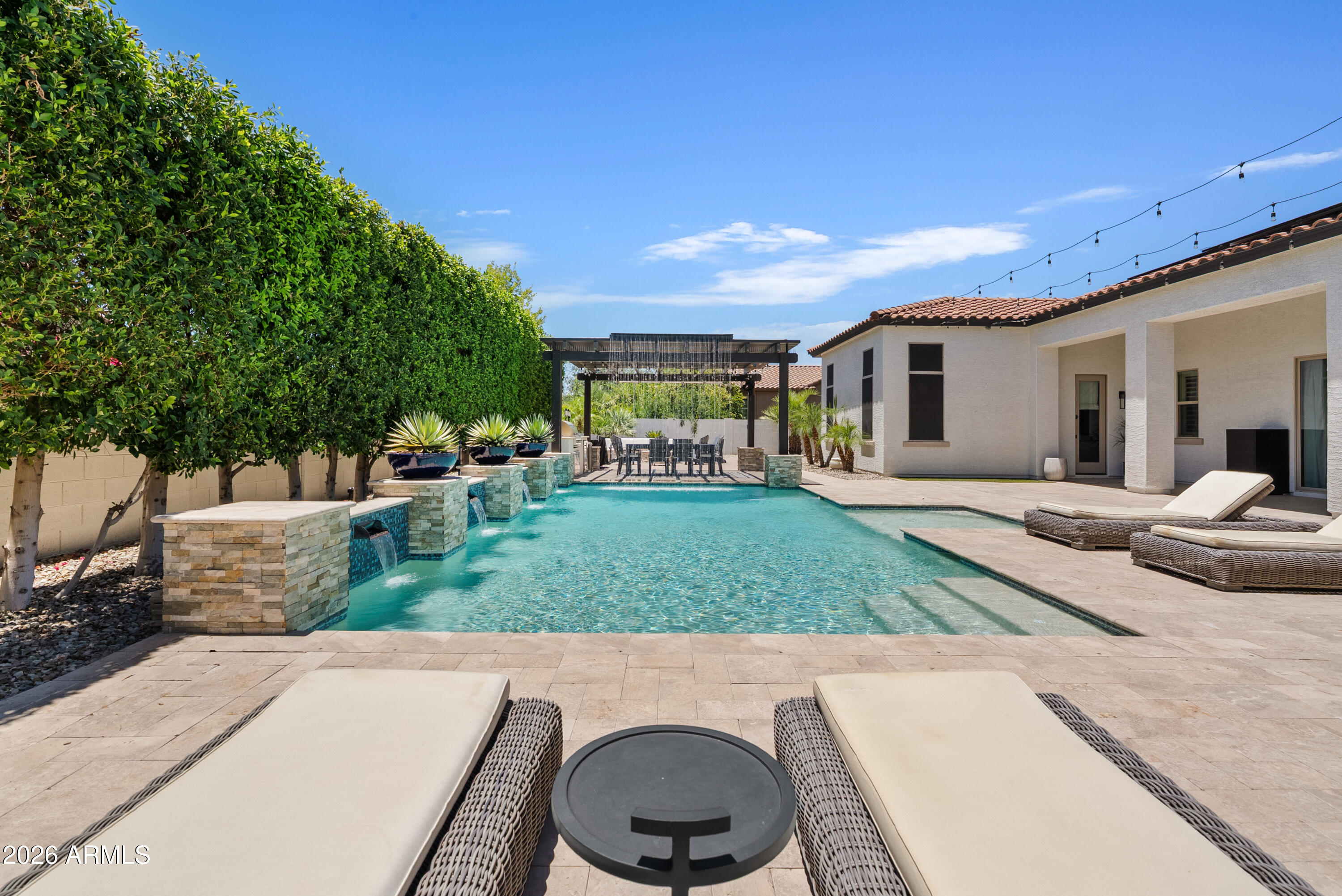 3939 E ENCANTO Street
