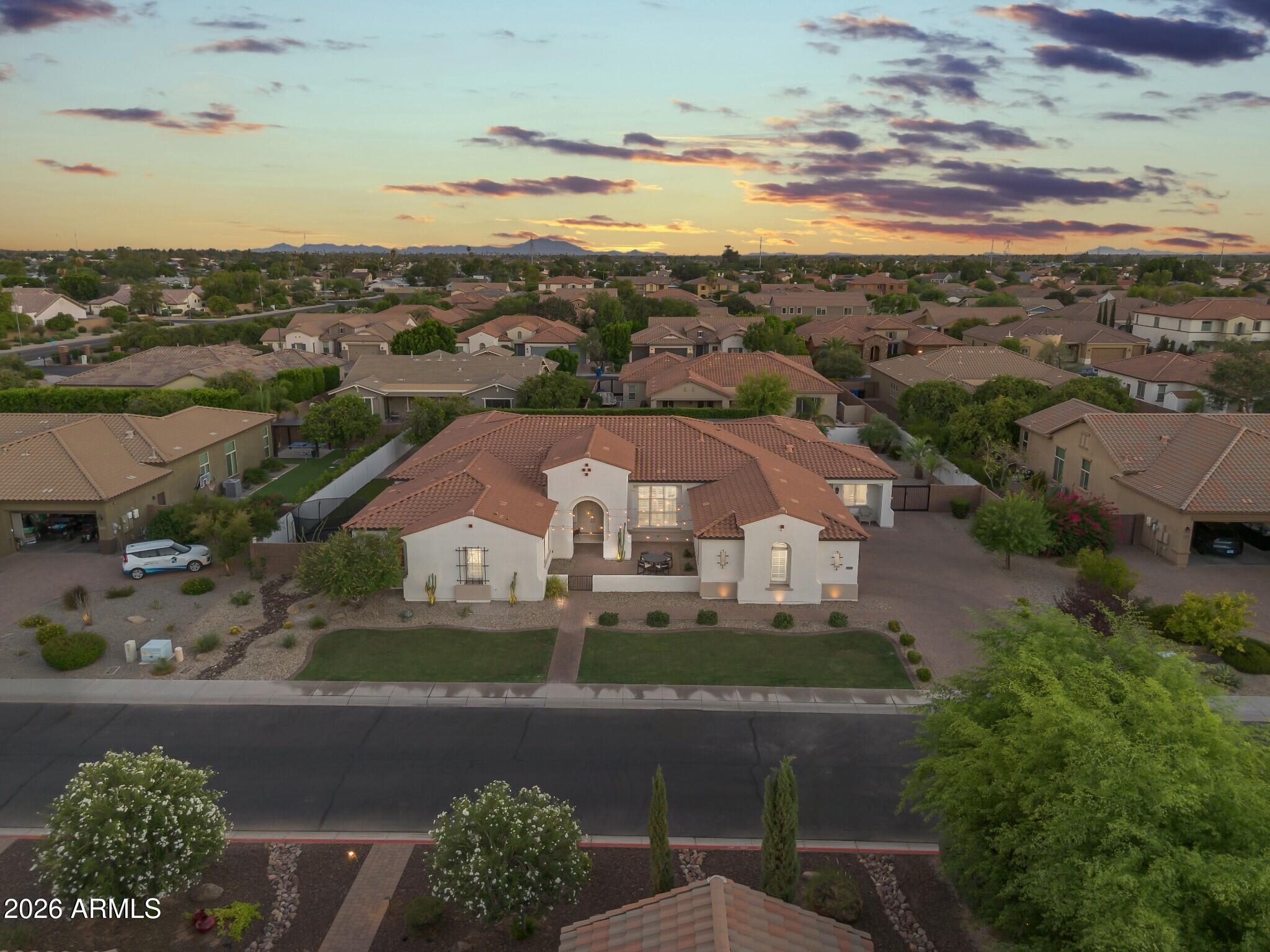 3939 E ENCANTO Street