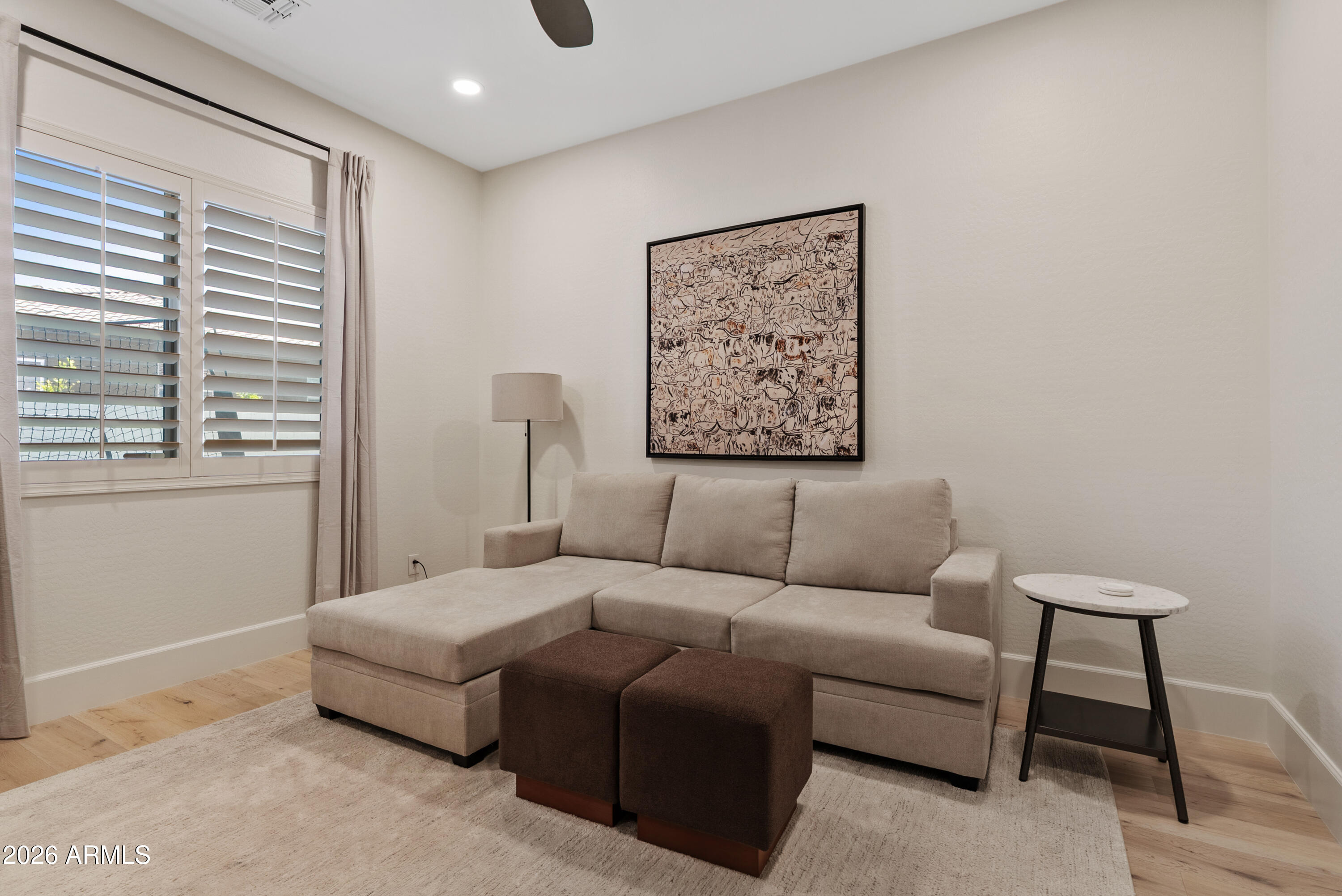 3939 E ENCANTO Street