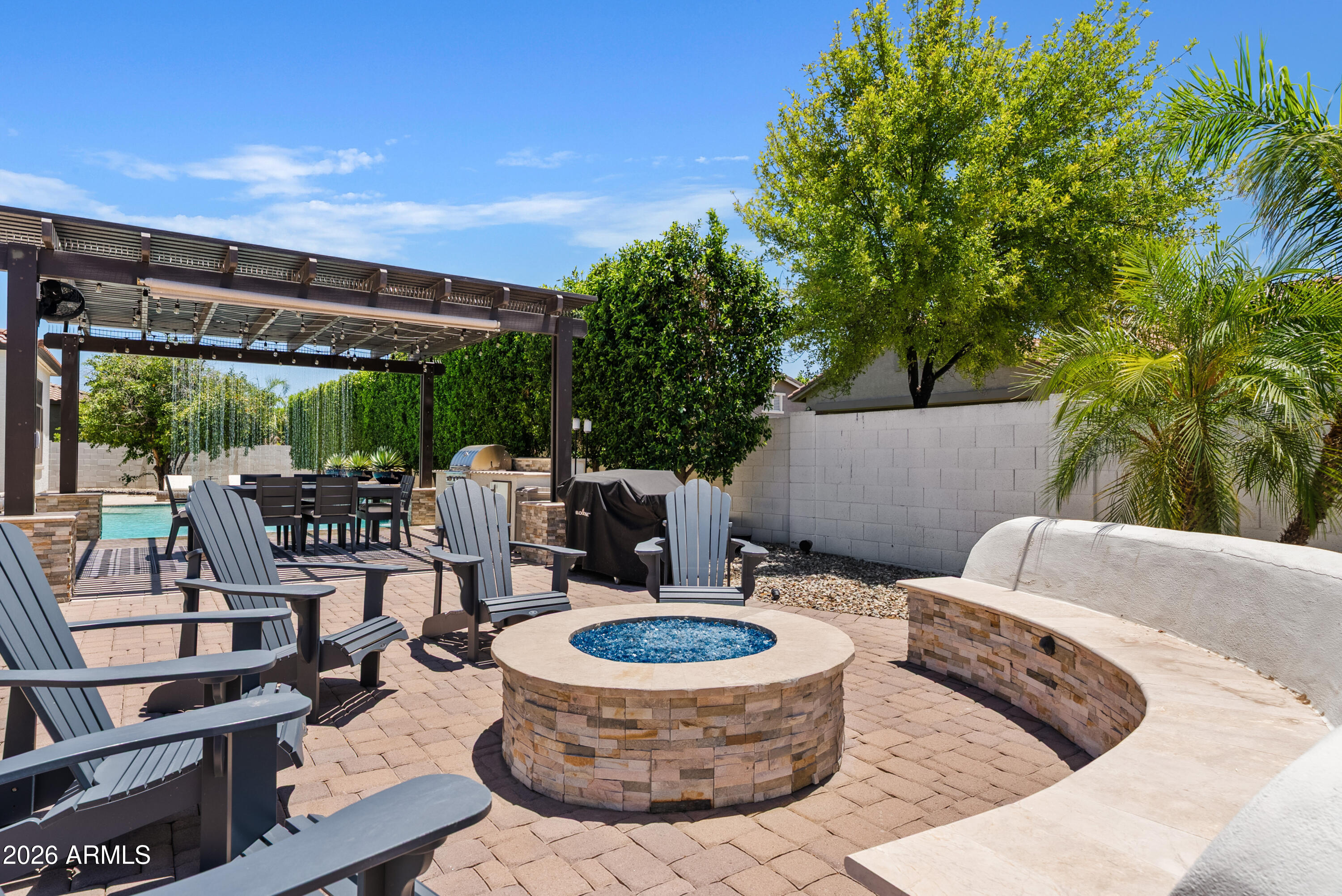 3939 E ENCANTO Street