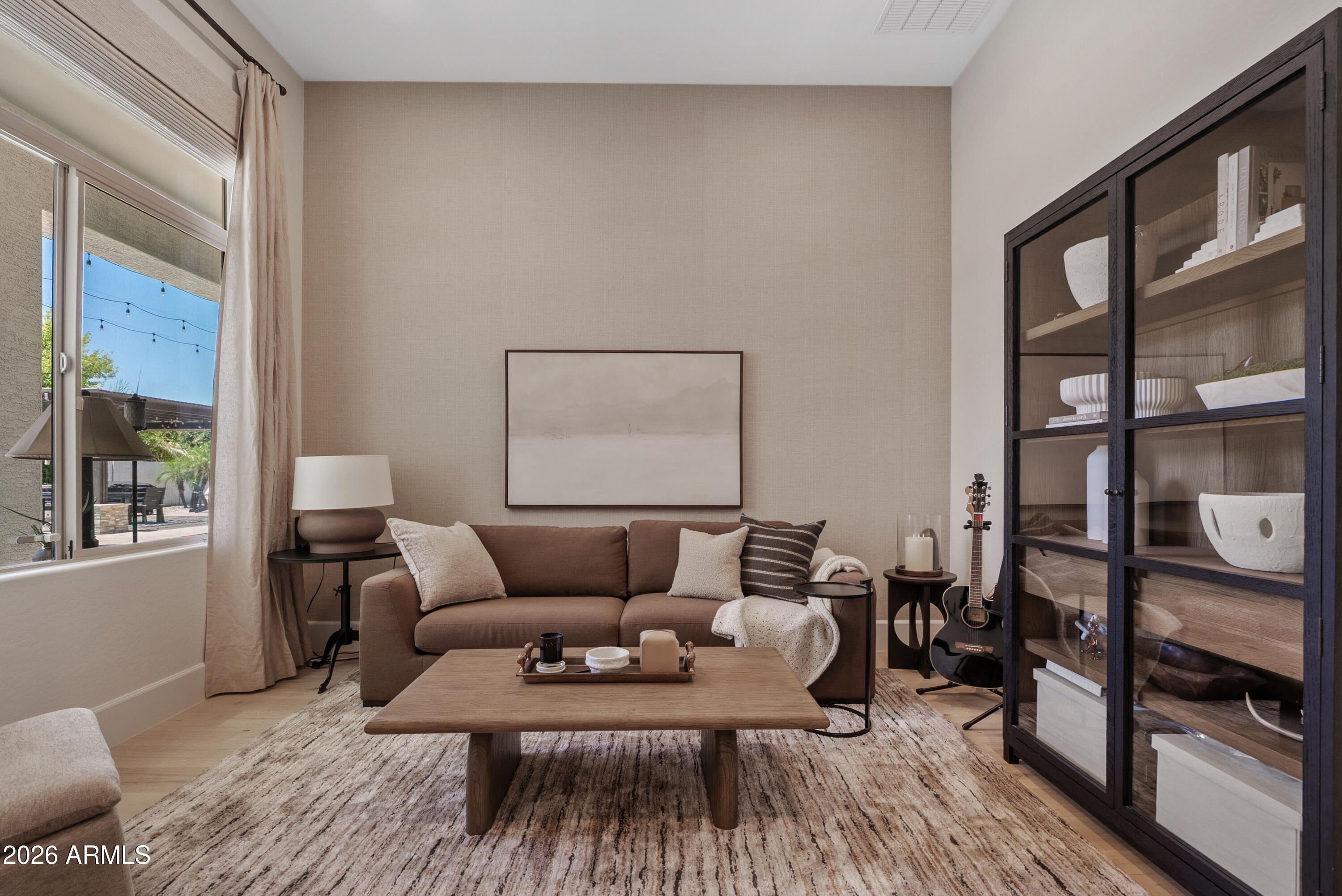 3939 E ENCANTO Street