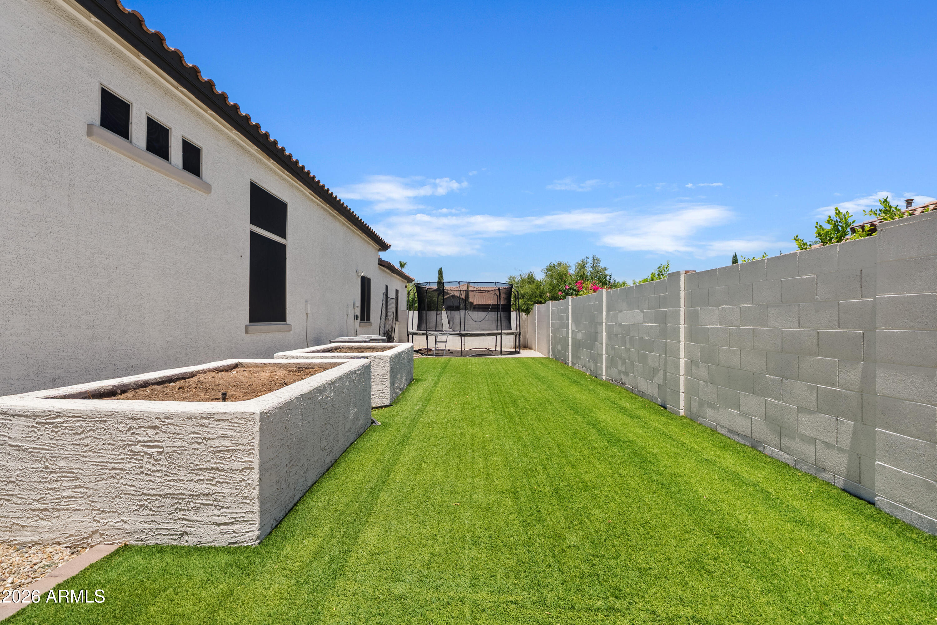 3939 E ENCANTO Street