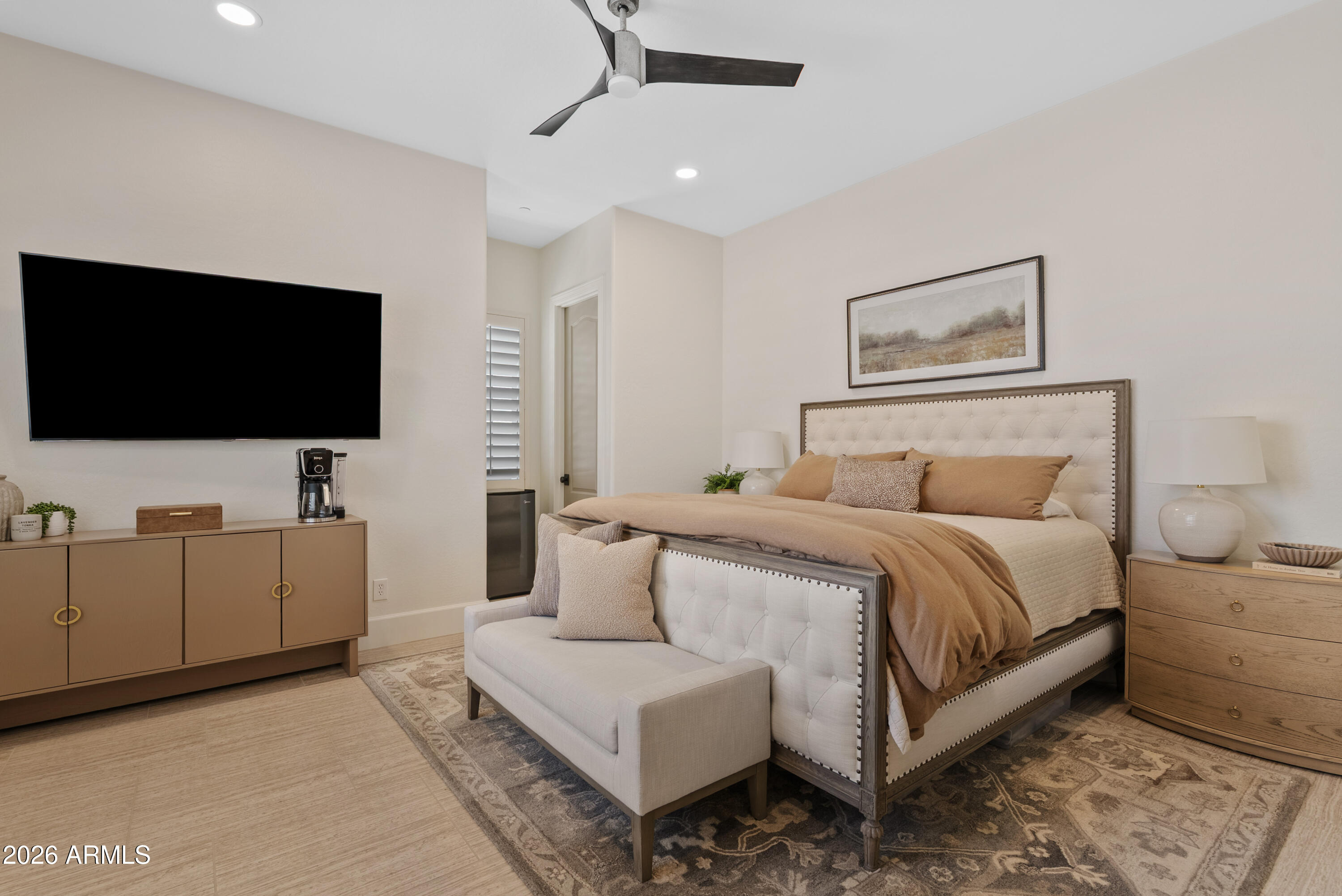 3939 E ENCANTO Street