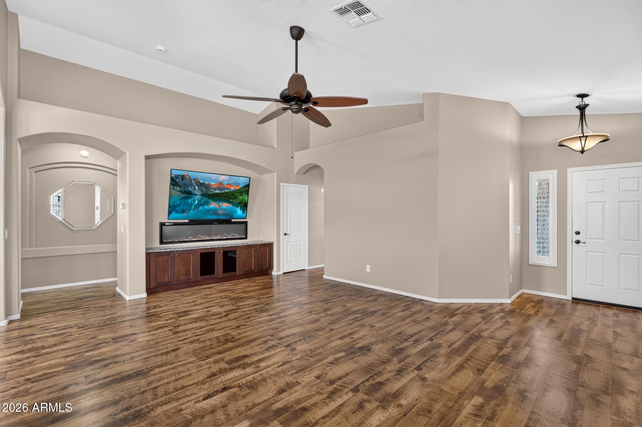 18274 W SPENCER Drive