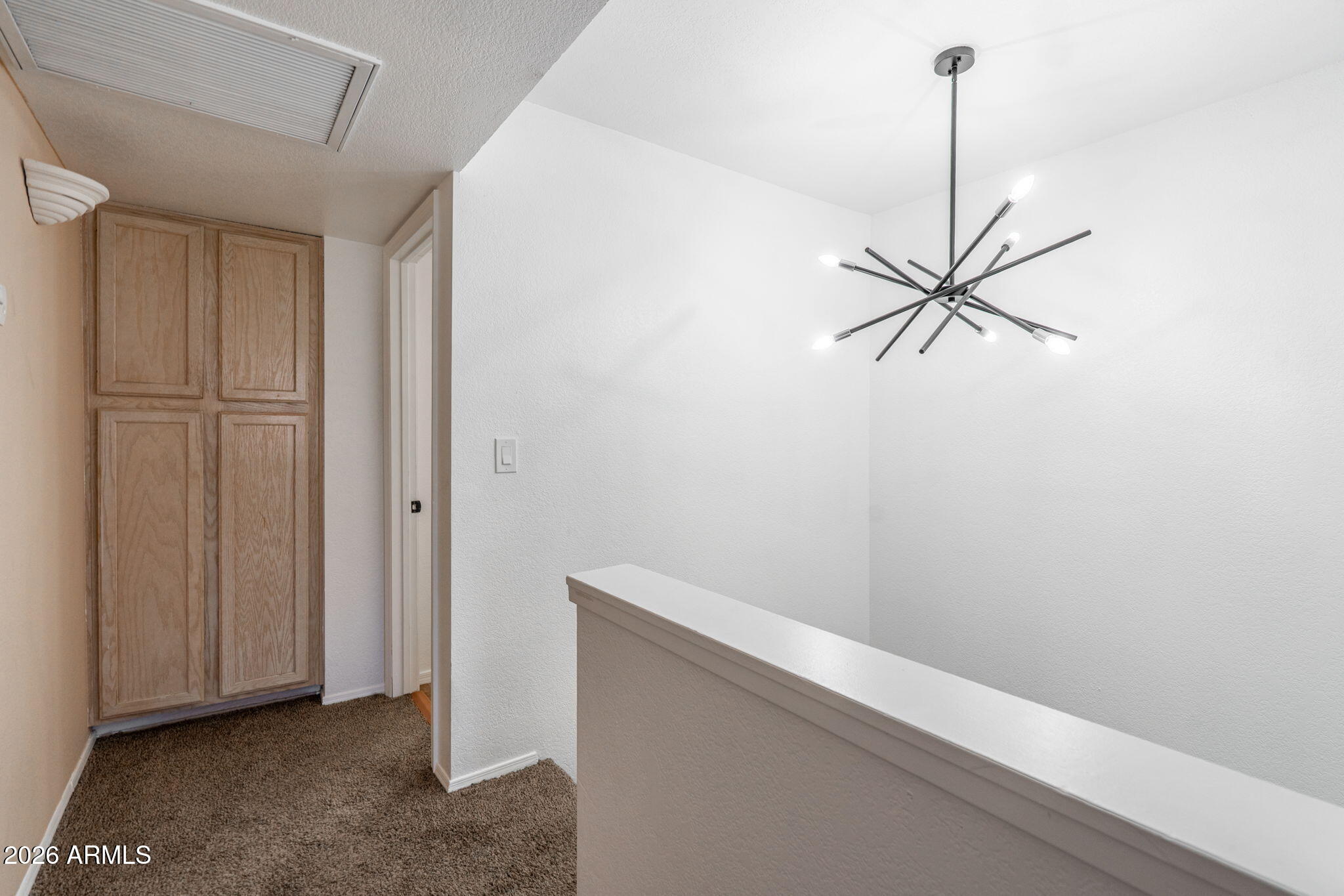 222 W BROWN Road 32