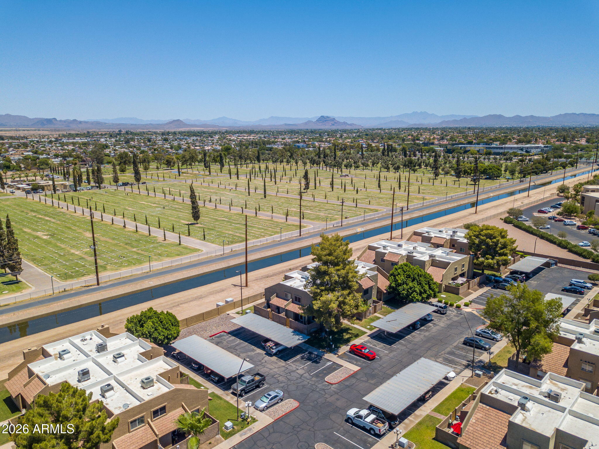 222 W BROWN Road 32