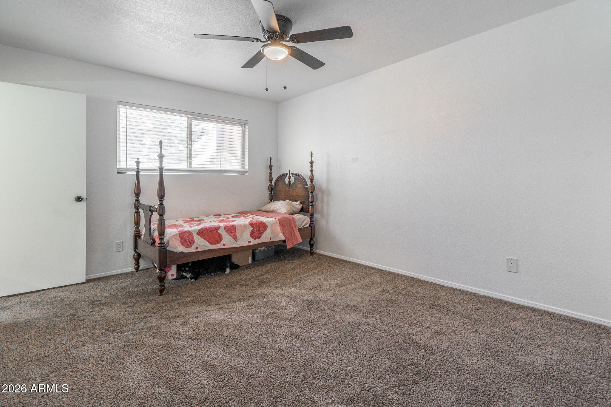 222 W BROWN Road 32