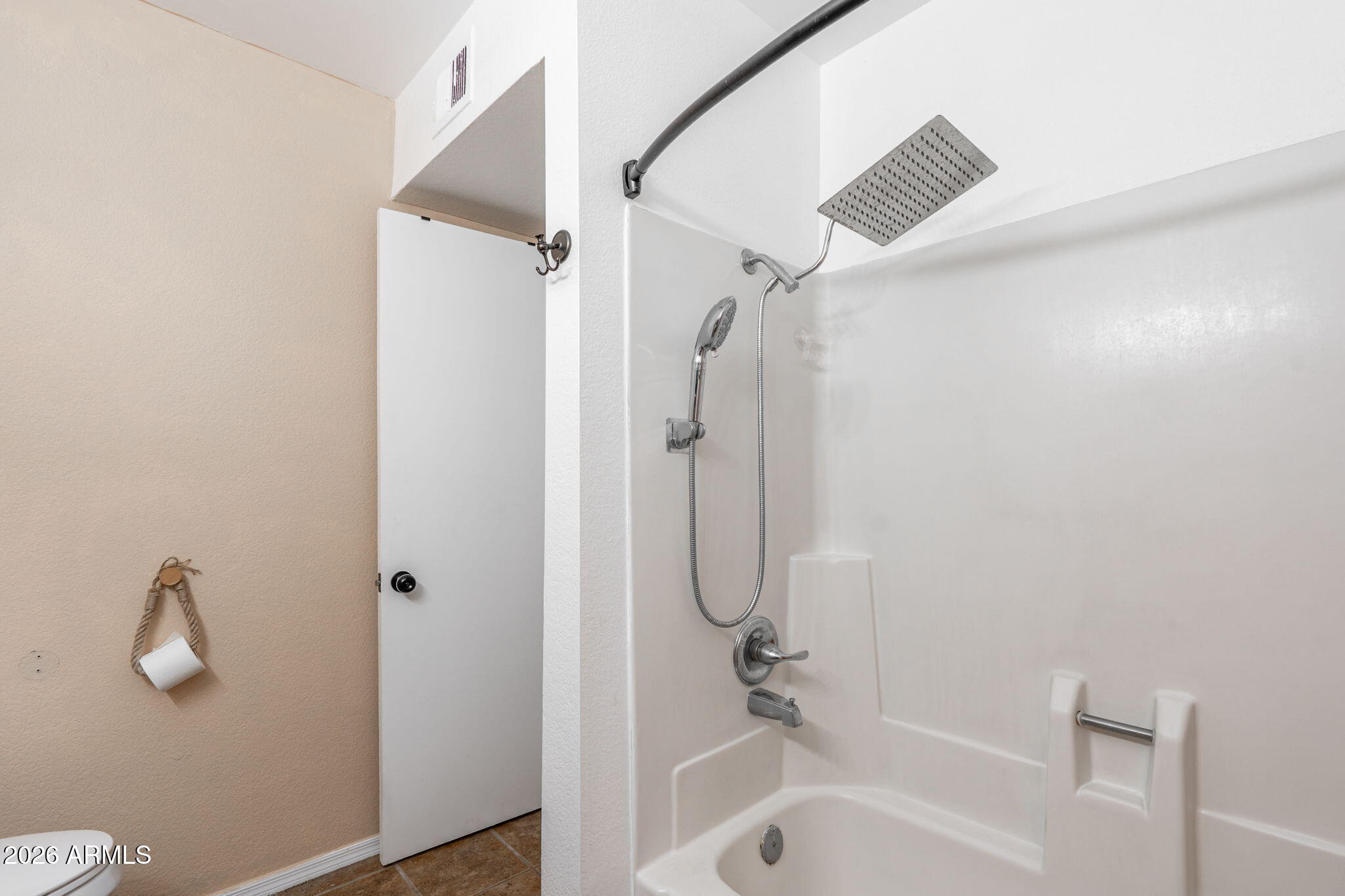 222 W BROWN Road 32