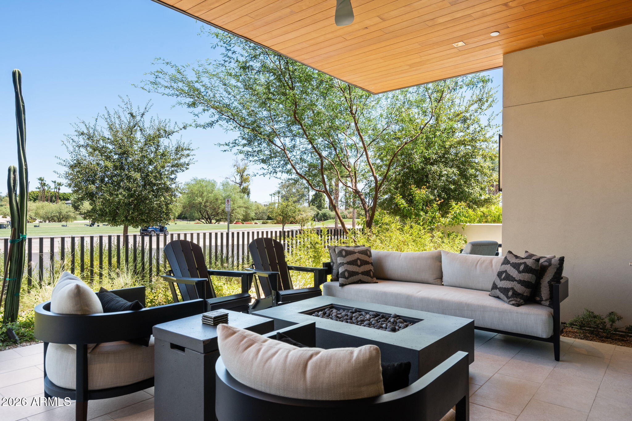 6321 E PHOENICIAN Boulevard 7