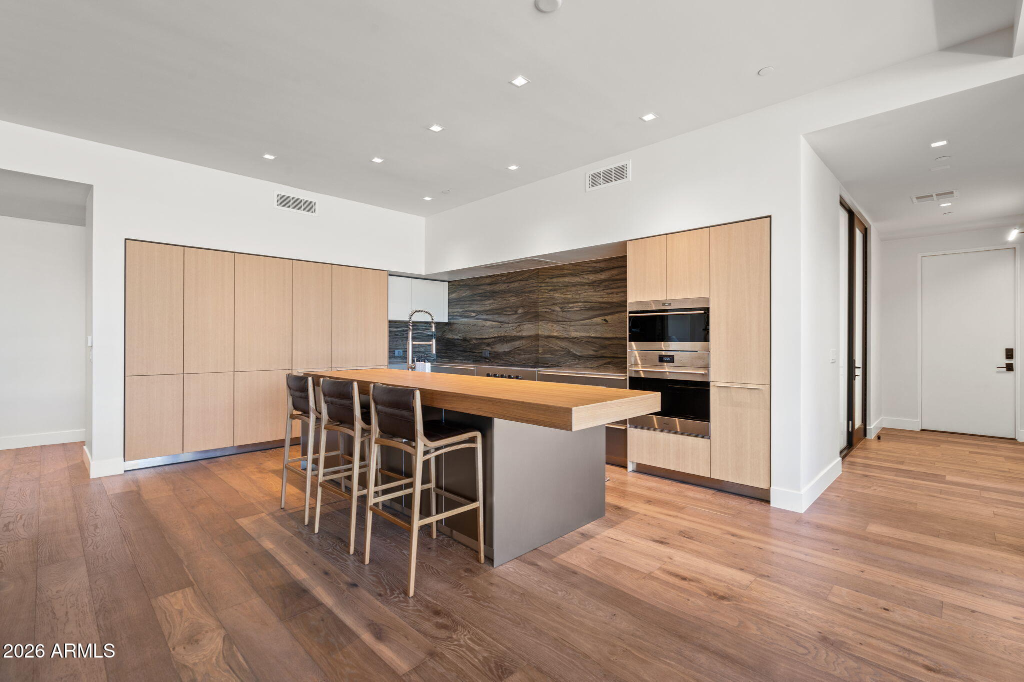 6321 E PHOENICIAN Boulevard 7