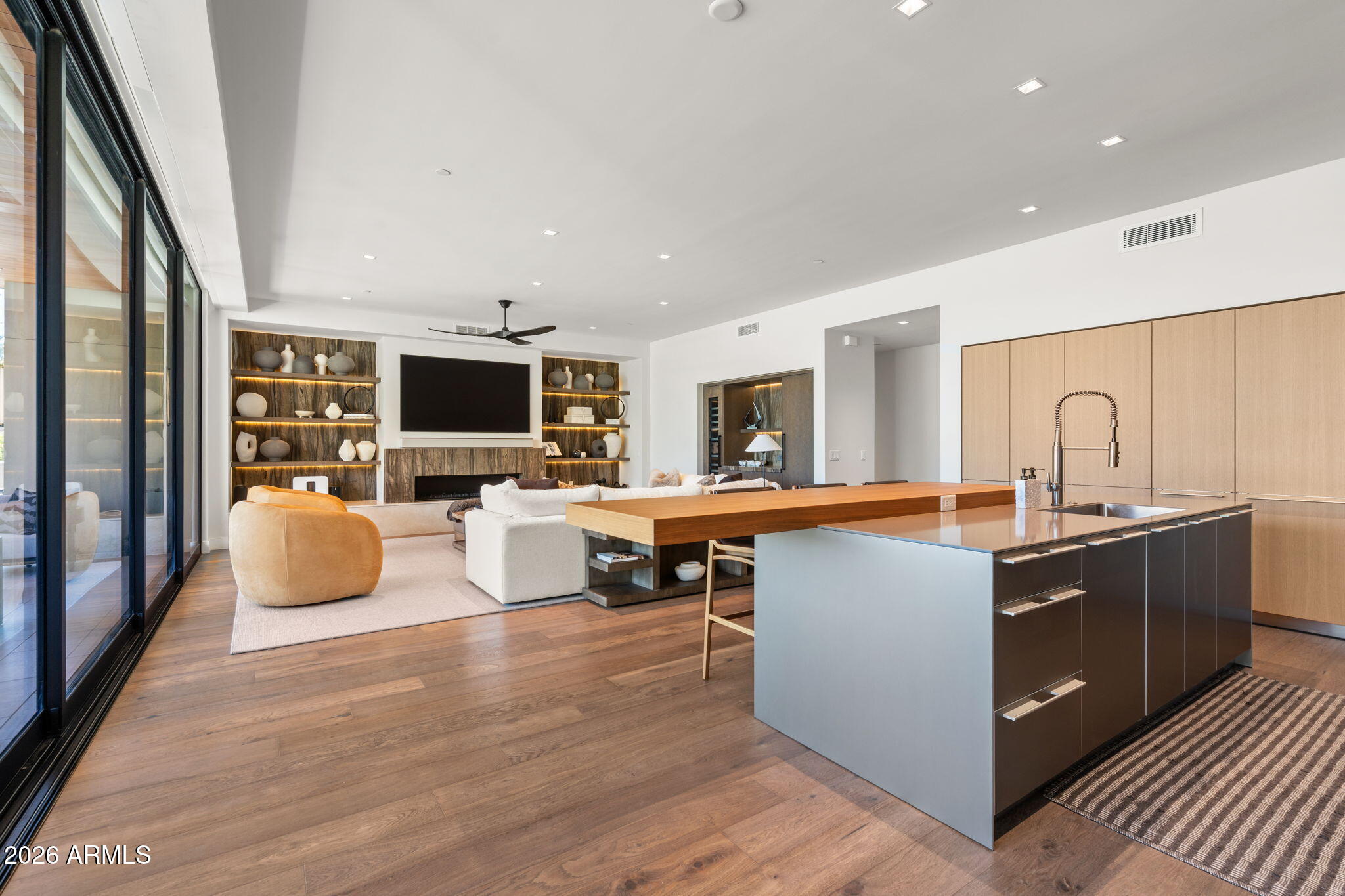 6321 E PHOENICIAN Boulevard 7