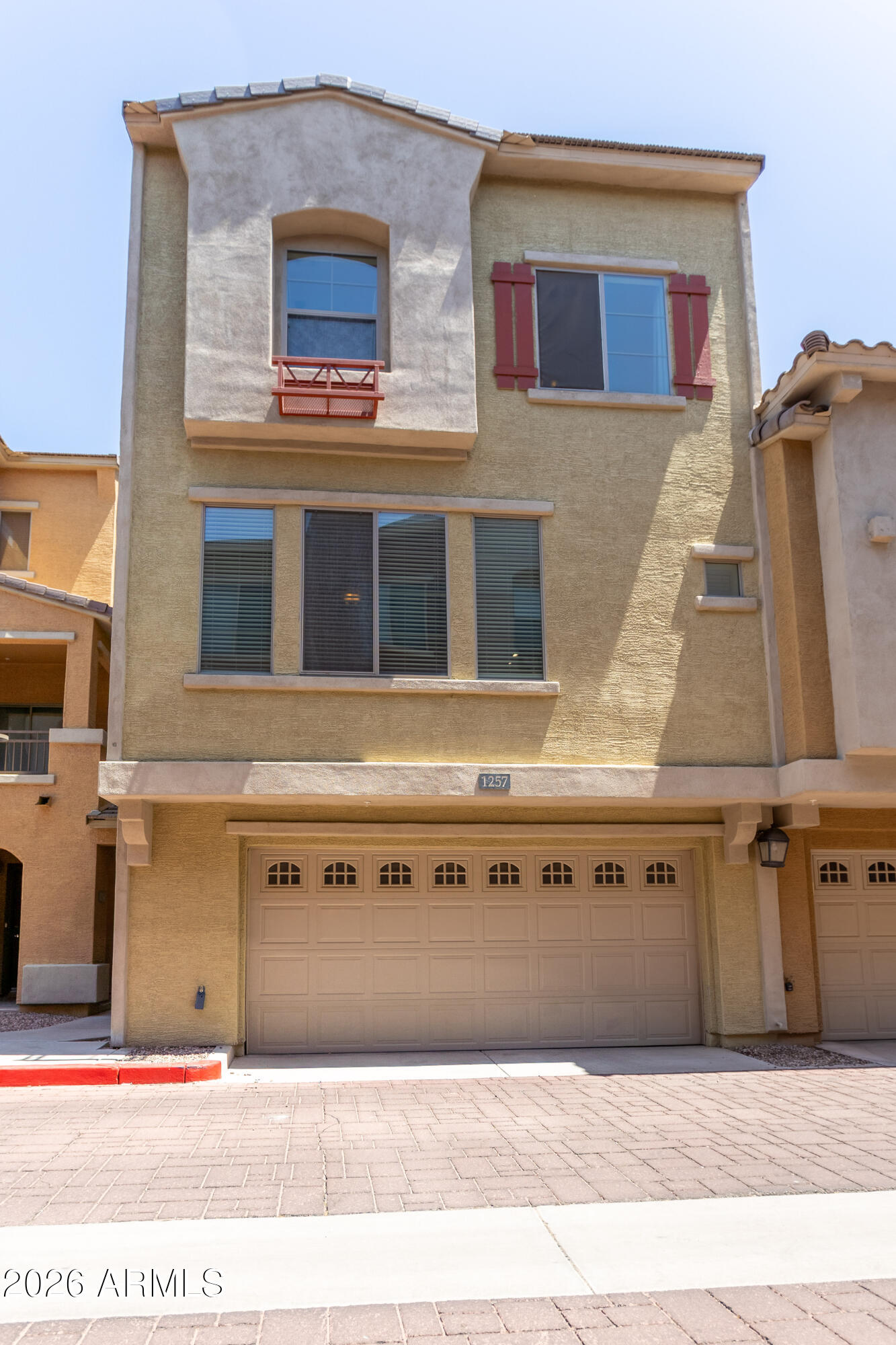 240 W JUNIPER Avenue 1257