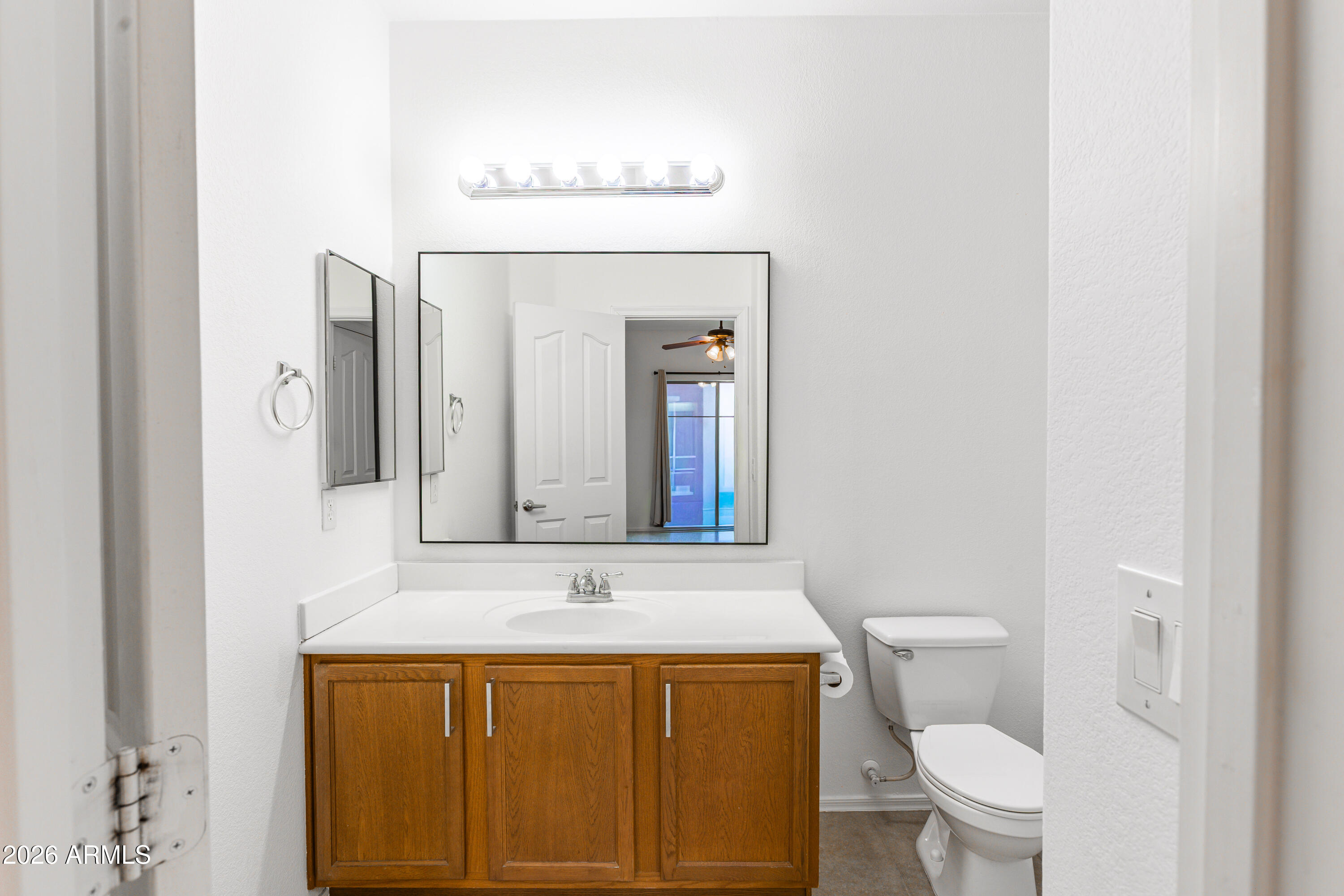 240 W JUNIPER Avenue 1257