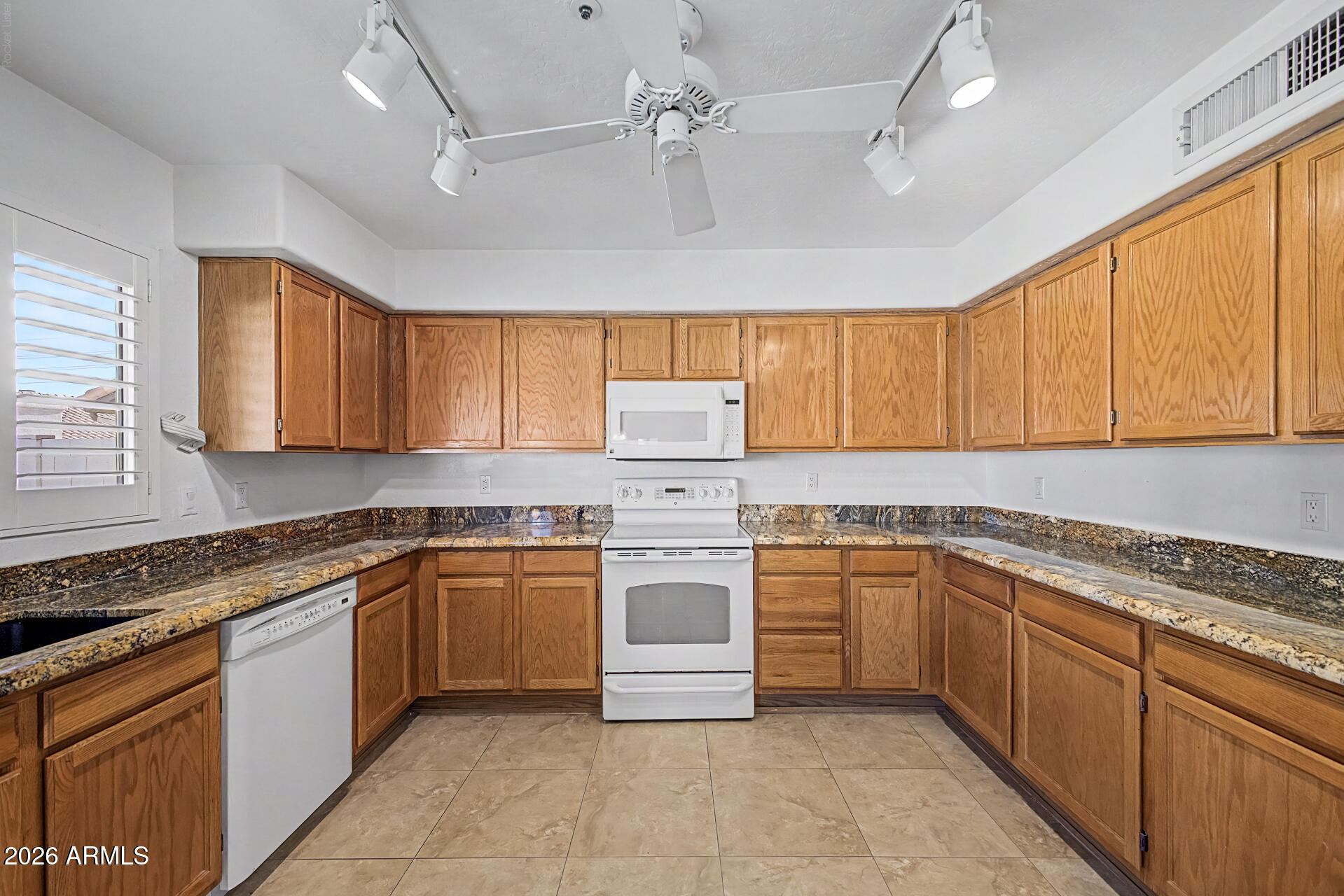 8839 E FLORIADE Drive