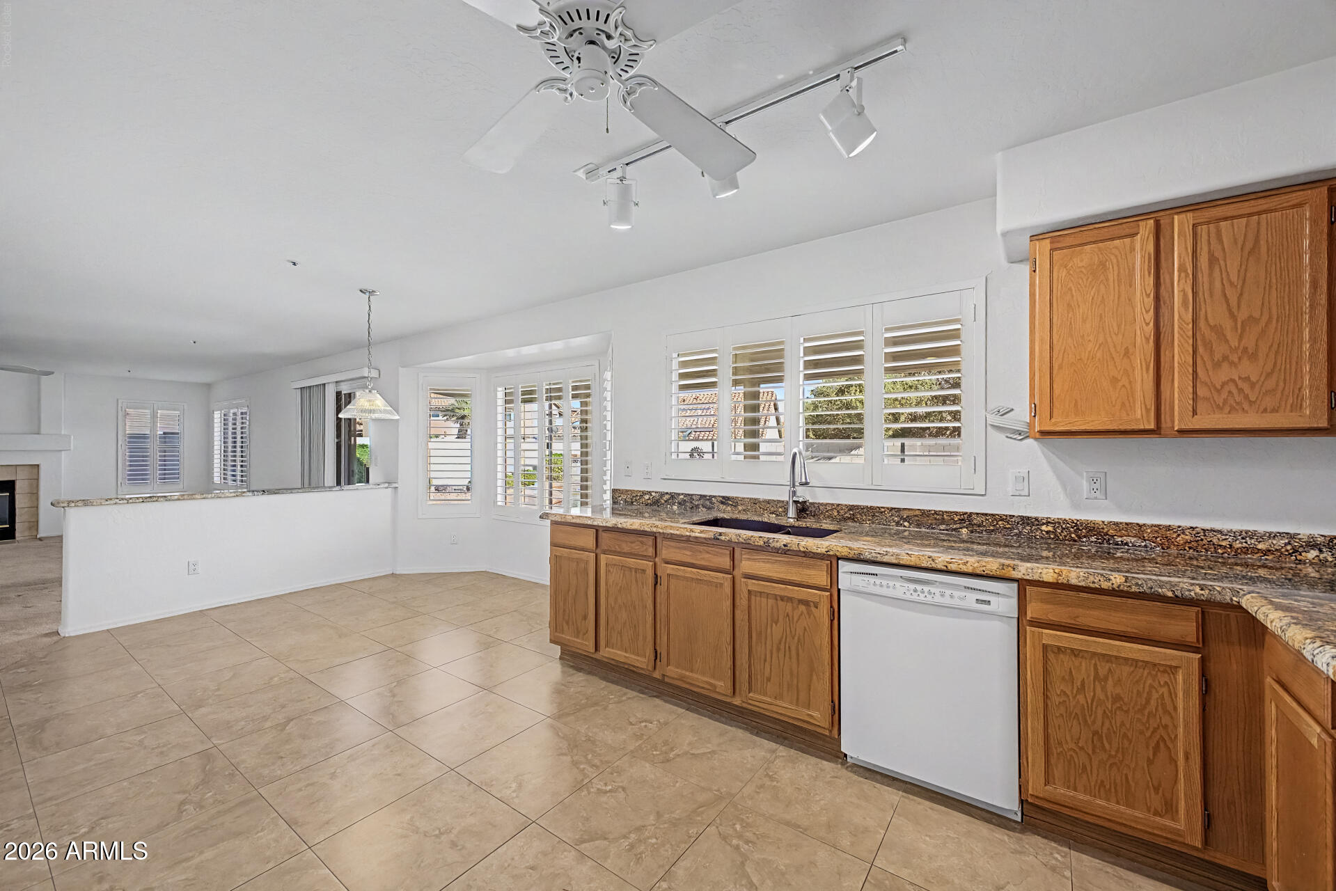 8839 E FLORIADE Drive