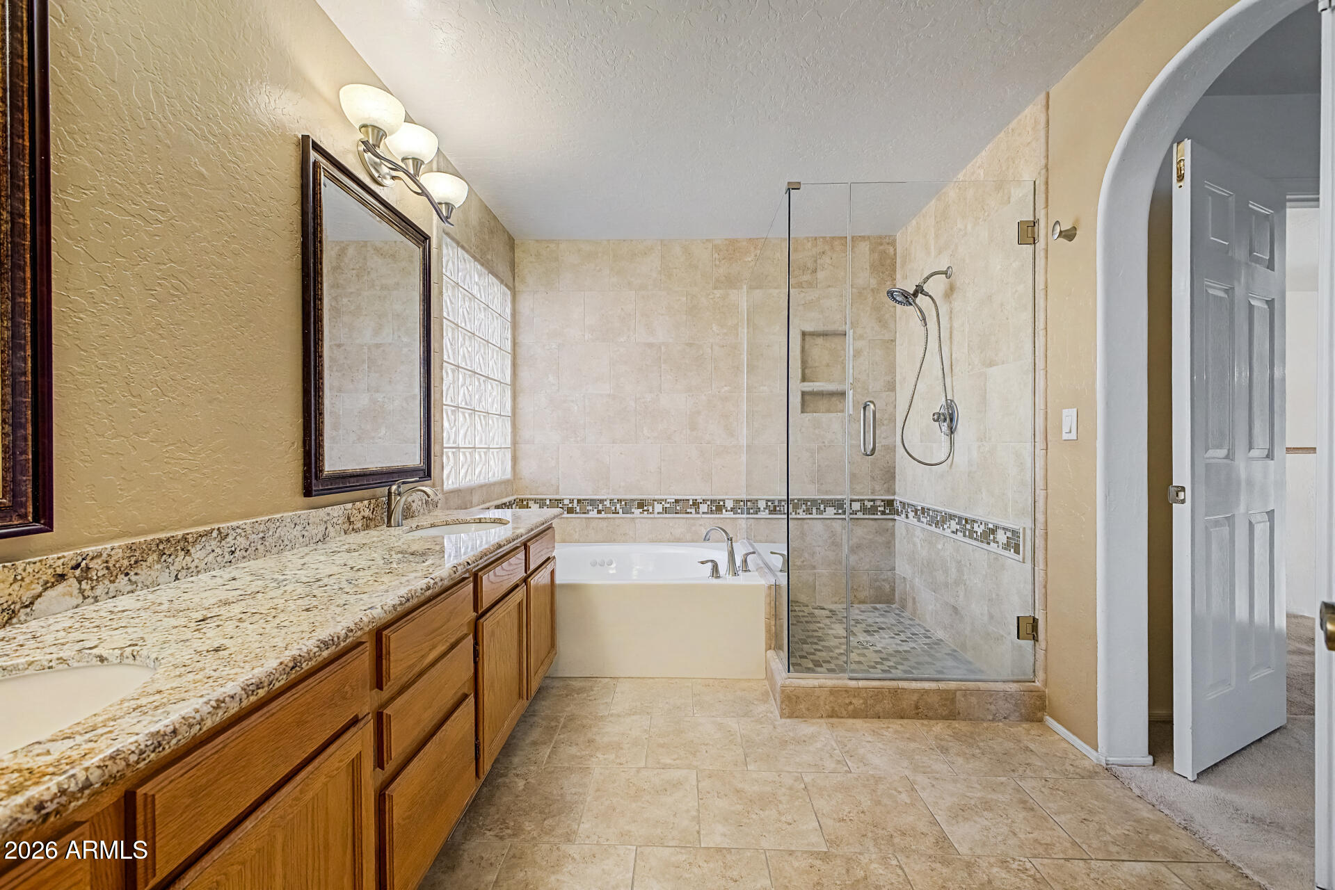 8839 E FLORIADE Drive